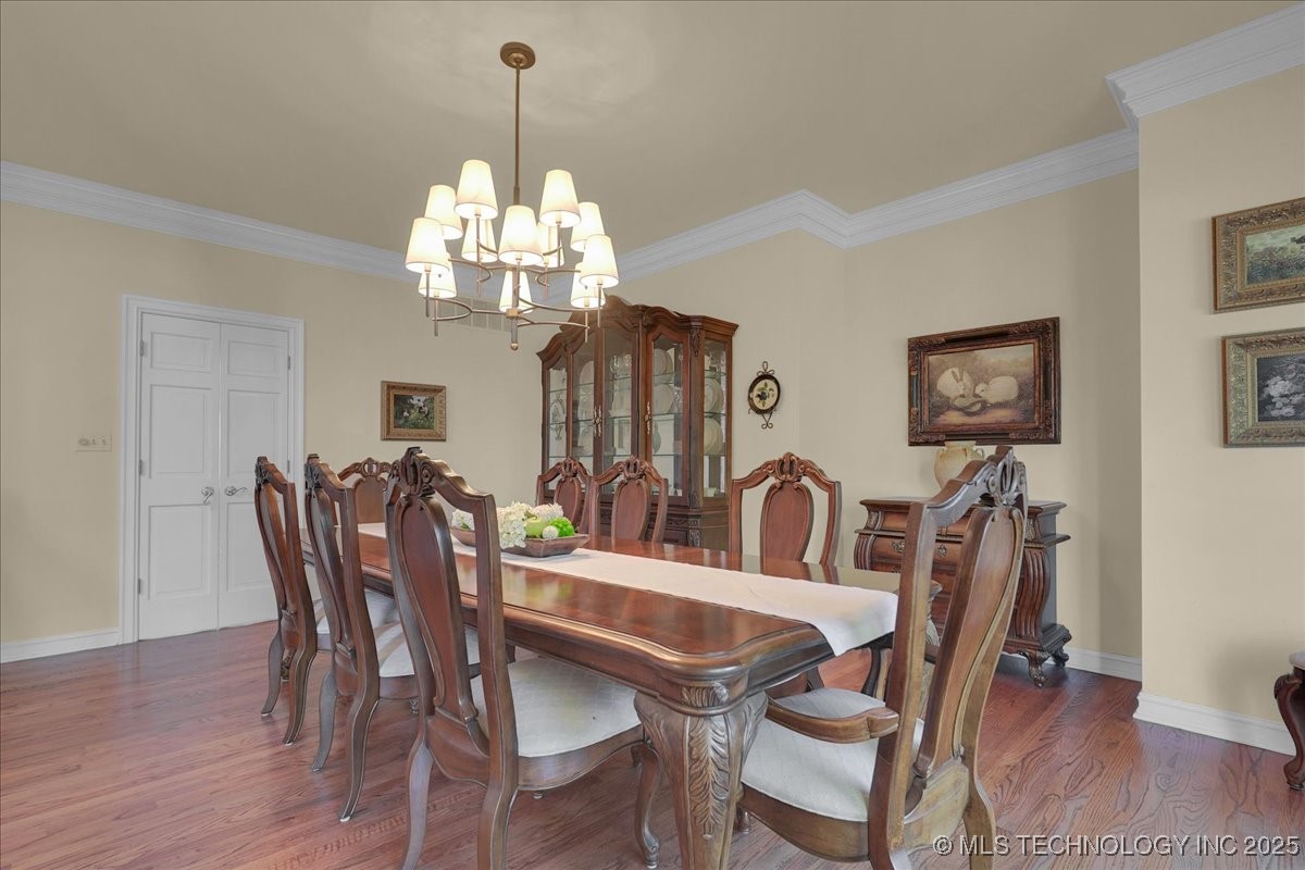 6167 S New Haven Avenue Property Photo 10