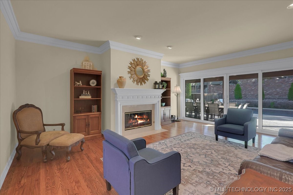 6167 S New Haven Avenue Property Photo 14