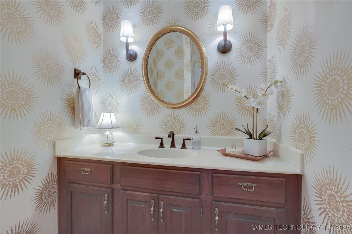 6167 S New Haven Avenue Property Photo 15