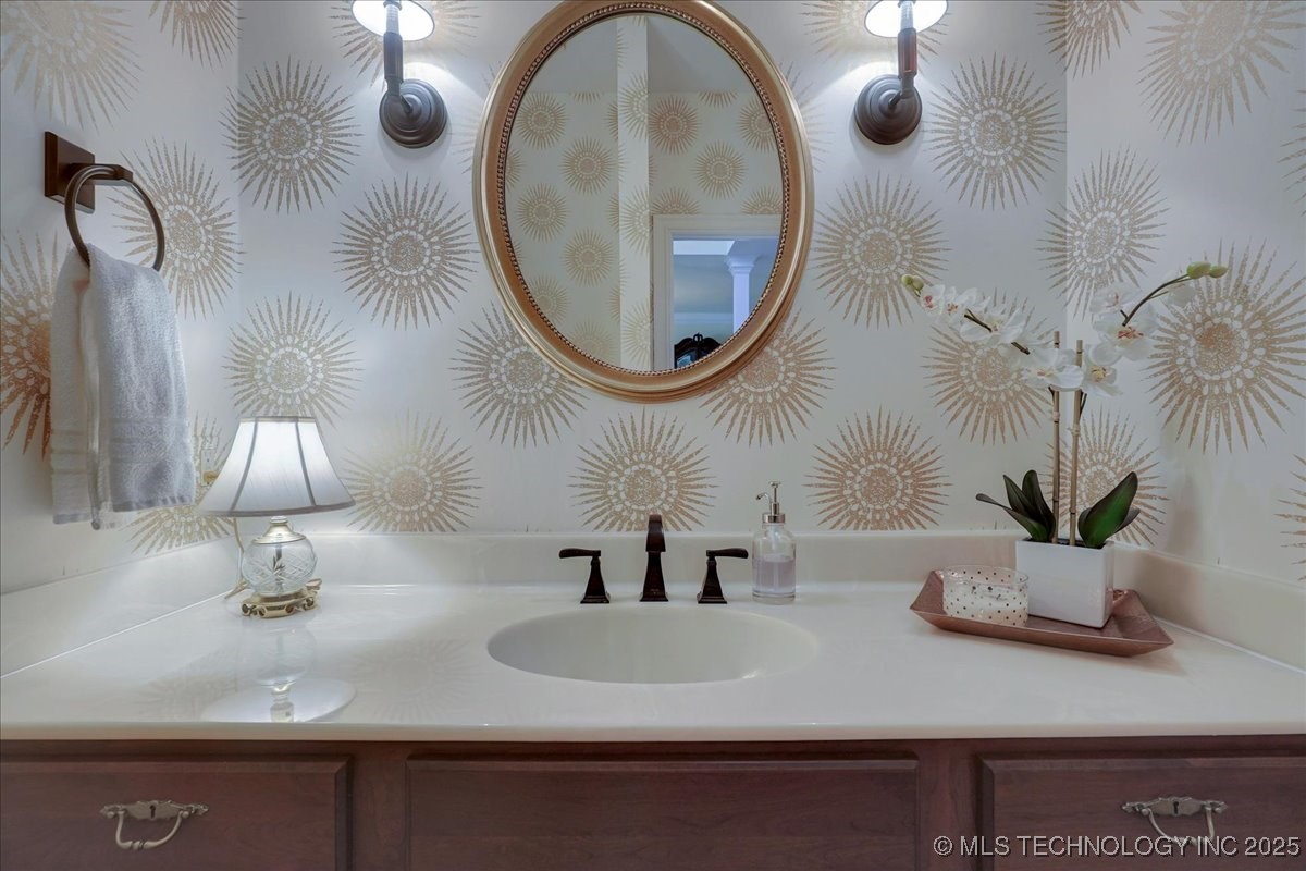 6167 S New Haven Avenue Property Photo 16