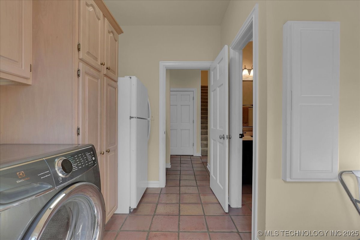 6167 S New Haven Avenue Property Photo 29