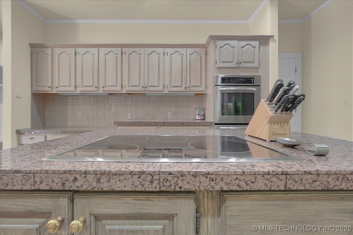 6167 S New Haven Avenue Property Photo 37