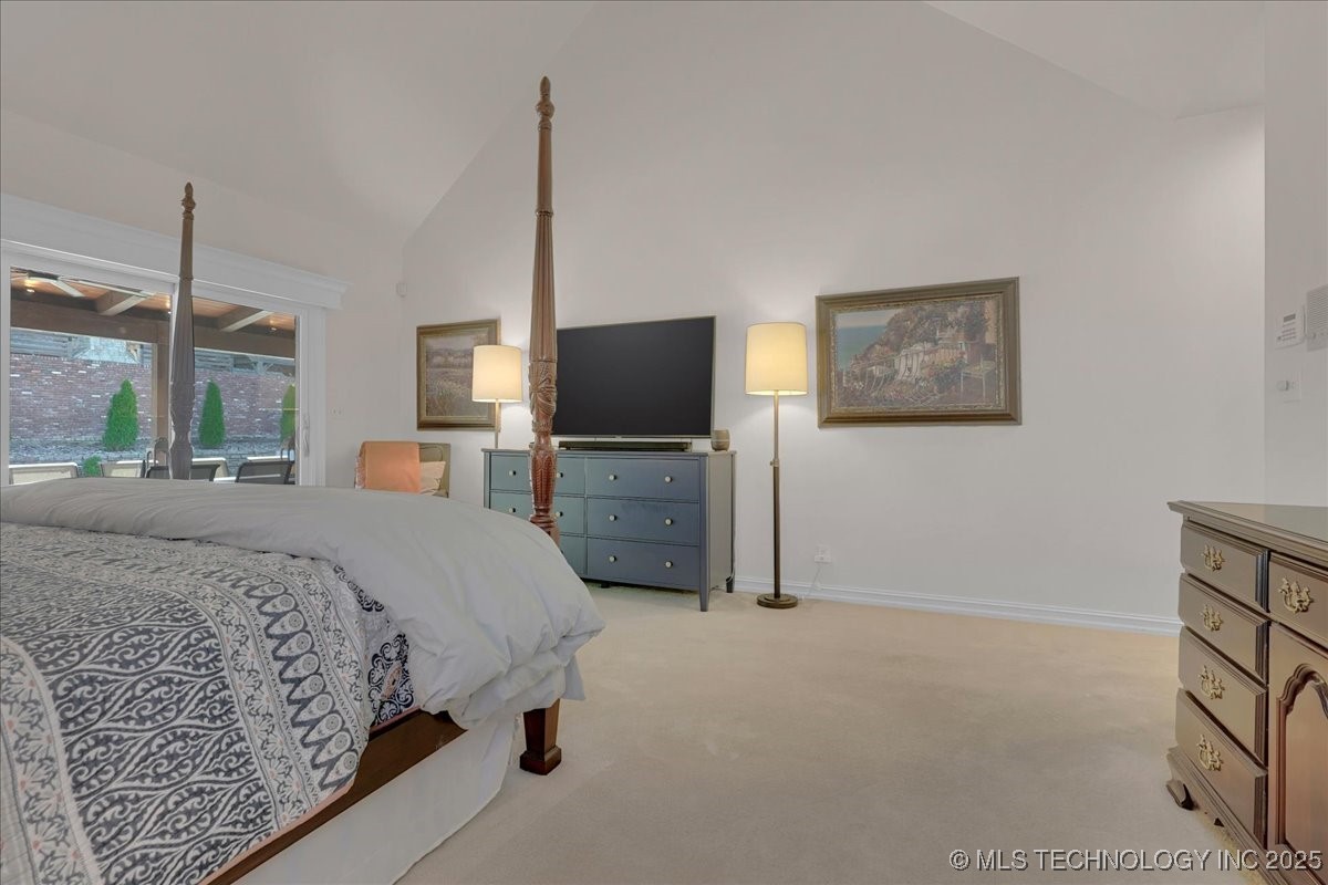 6167 S New Haven Avenue Property Photo 41