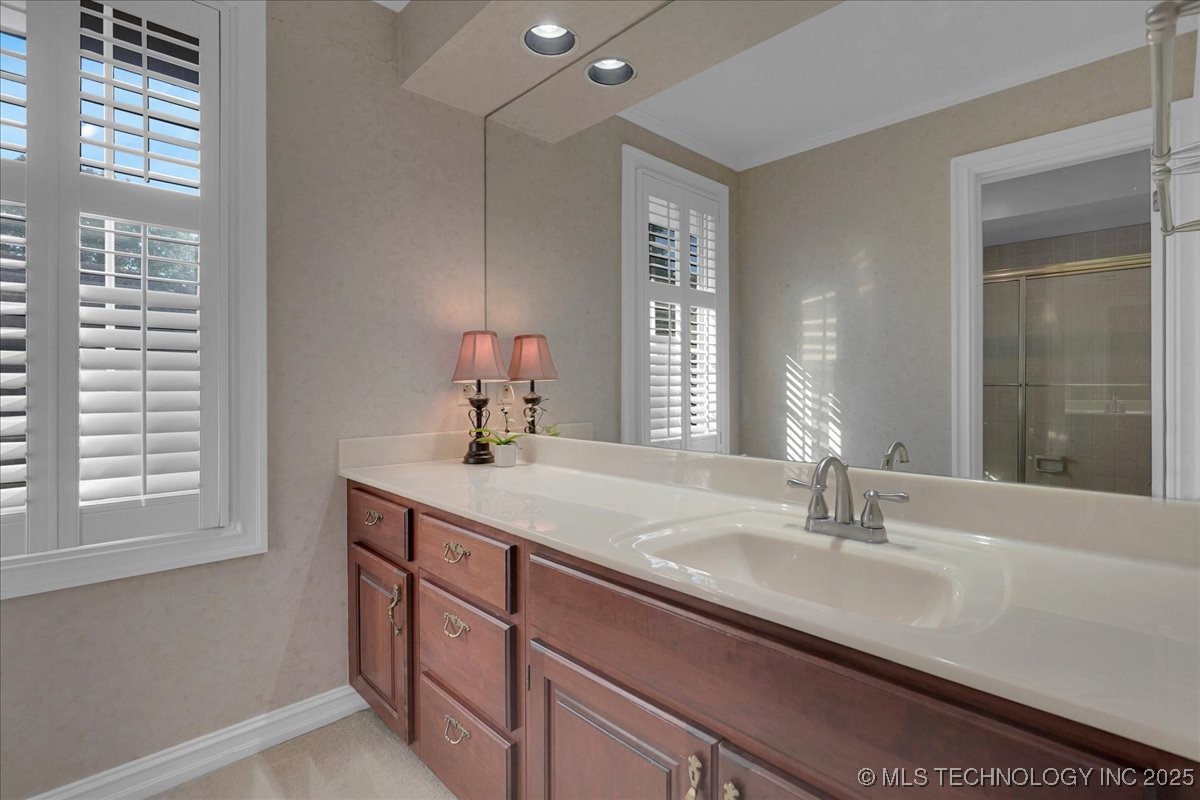 6167 S New Haven Avenue Property Photo 54