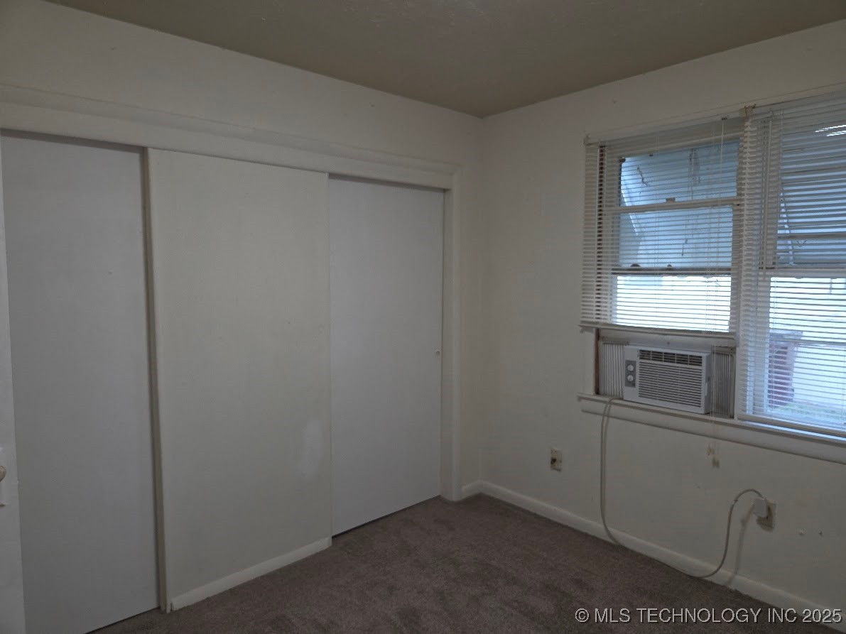 309 W Foley Property Photo 18