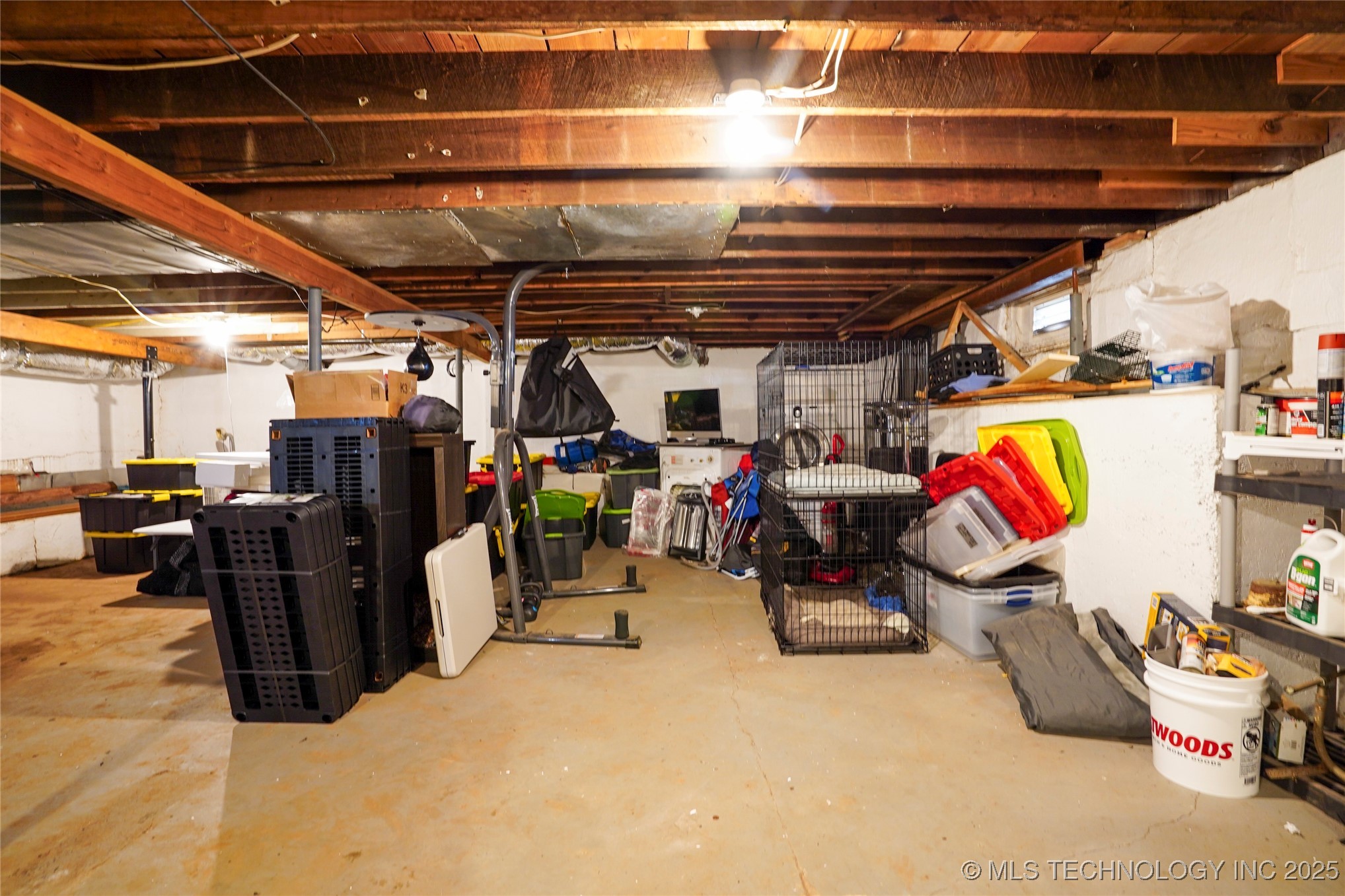 1715 S St Louis Avenue Property Photo 22