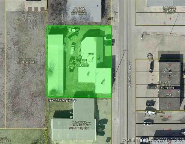 1907 N 11th Street Property Photo 3