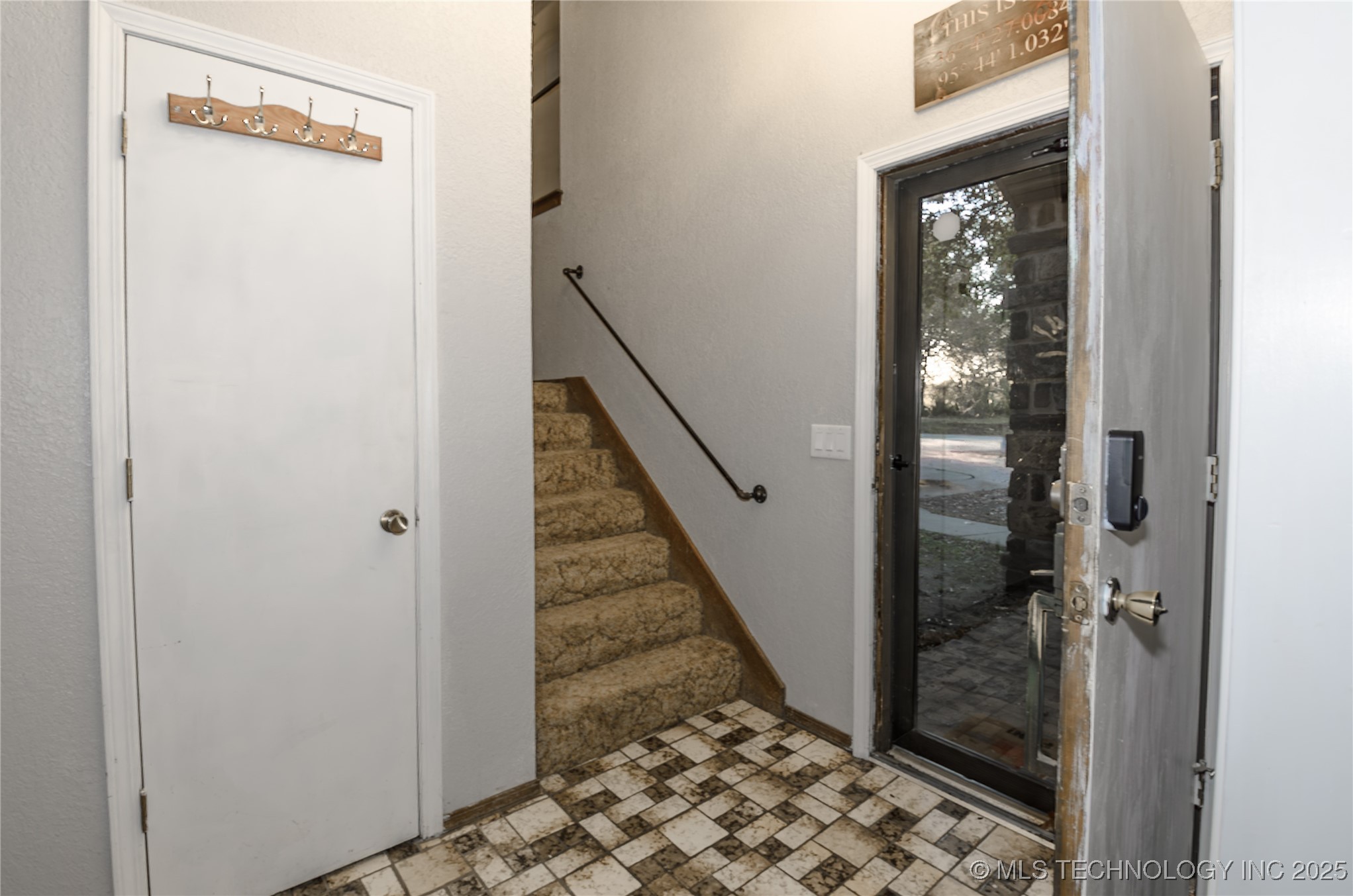 6137 S 219th East Avenue Property Photo 20