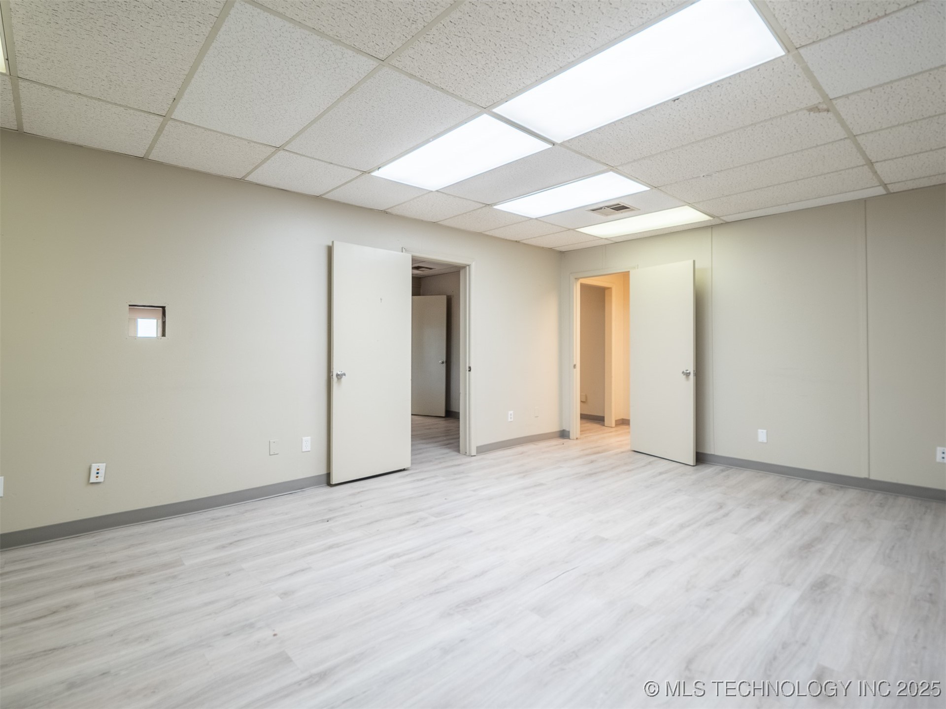 1201 E Wade Watts Property Photo 26