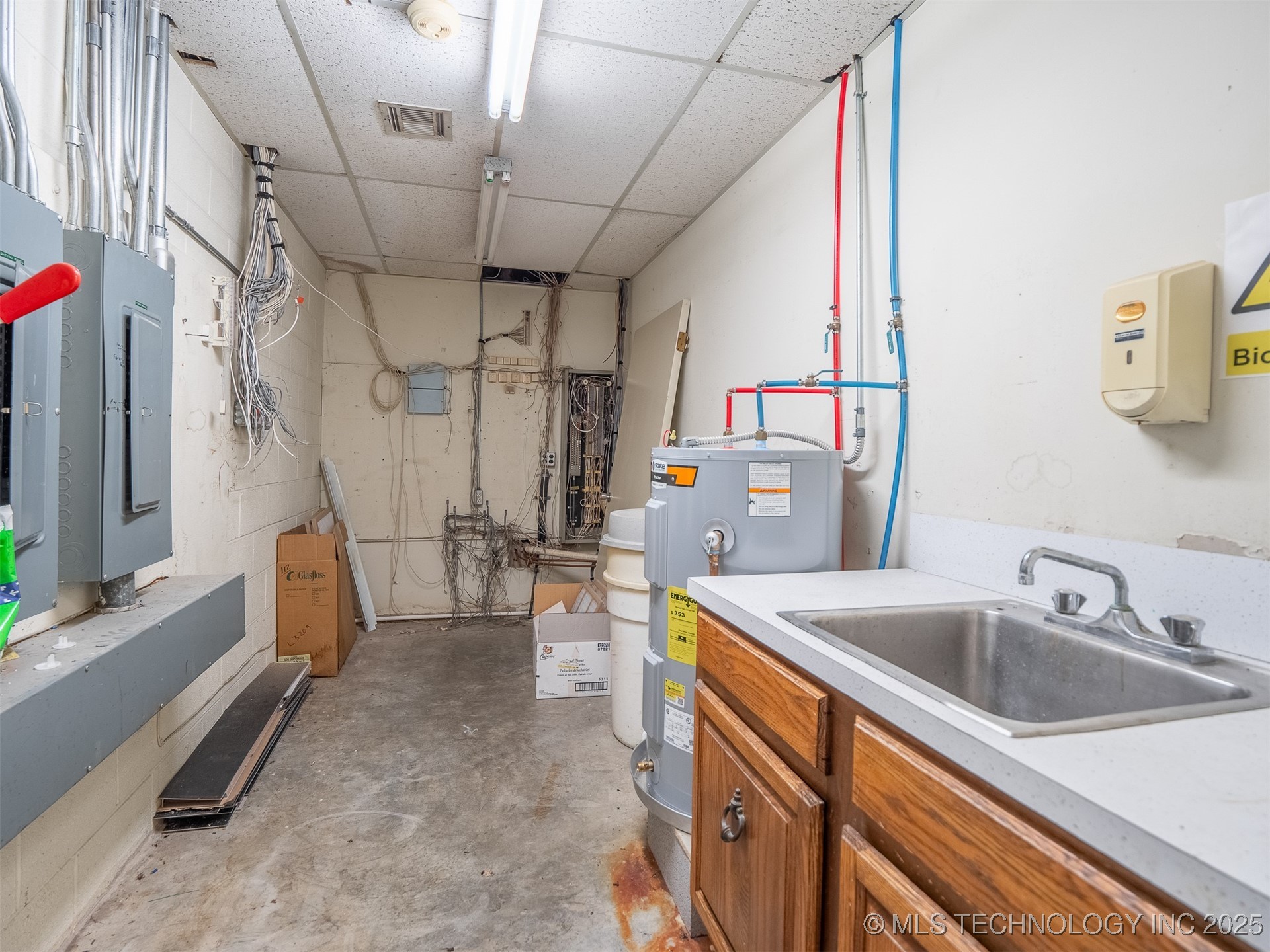 1201 E Wade Watts Property Photo 29