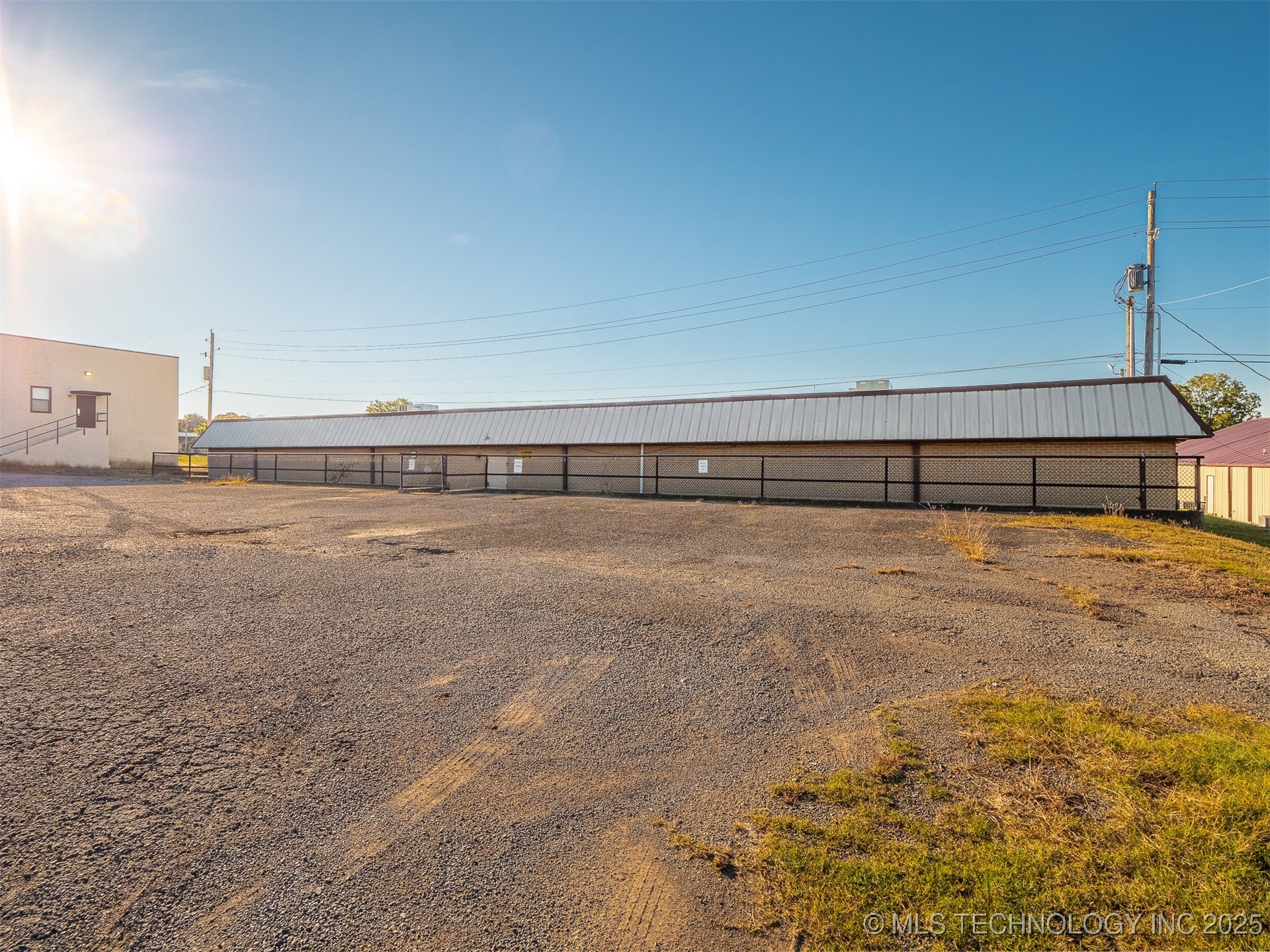 1201 E Wade Watts Property Photo 47