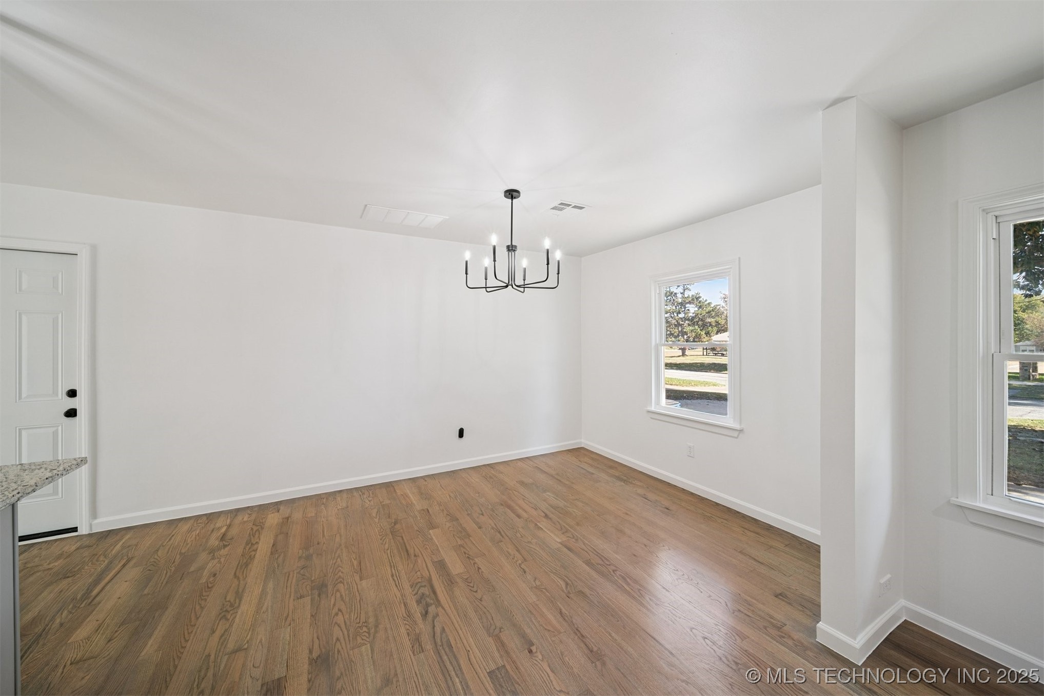 1622 N Cheyenne Avenue Property Photo 13