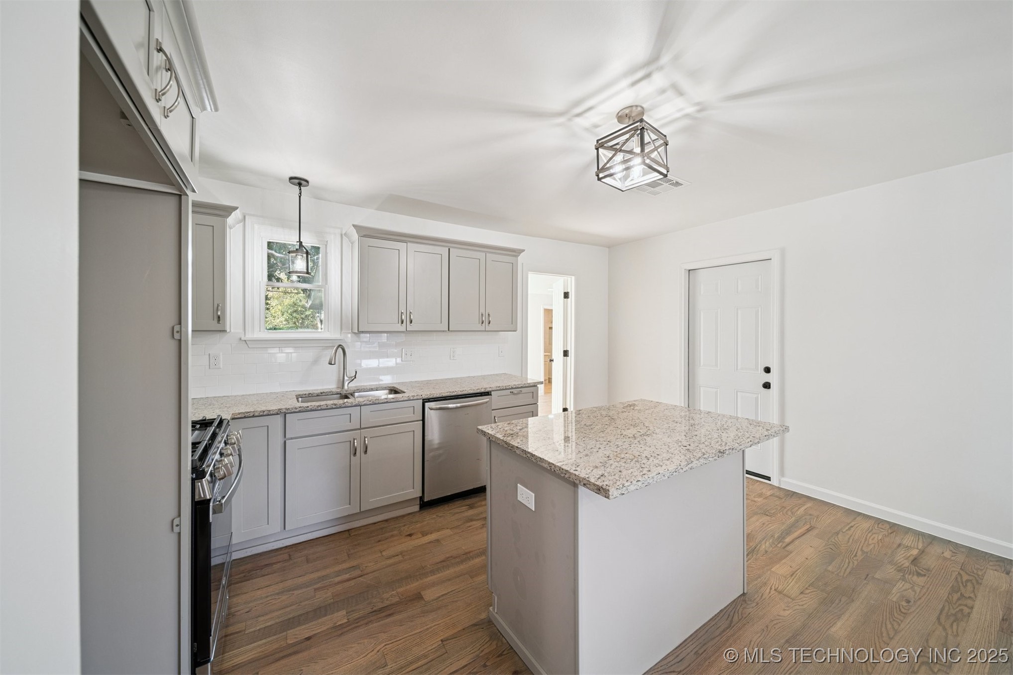 1622 N Cheyenne Avenue Property Photo 14