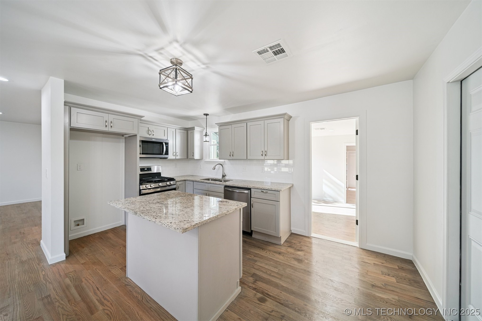 1622 N Cheyenne Avenue Property Photo 15