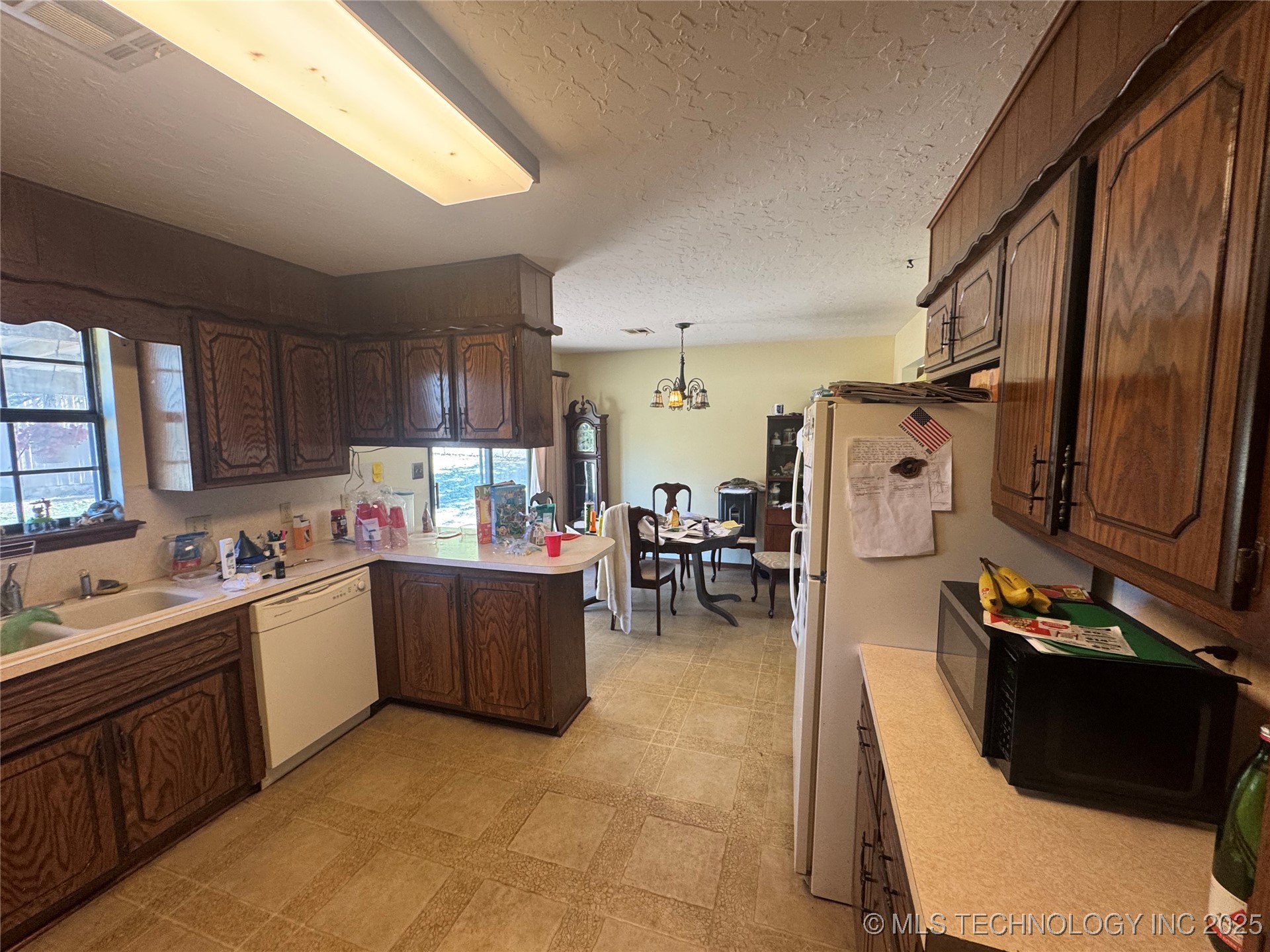 15902 County Road 3535 Property Photo 7