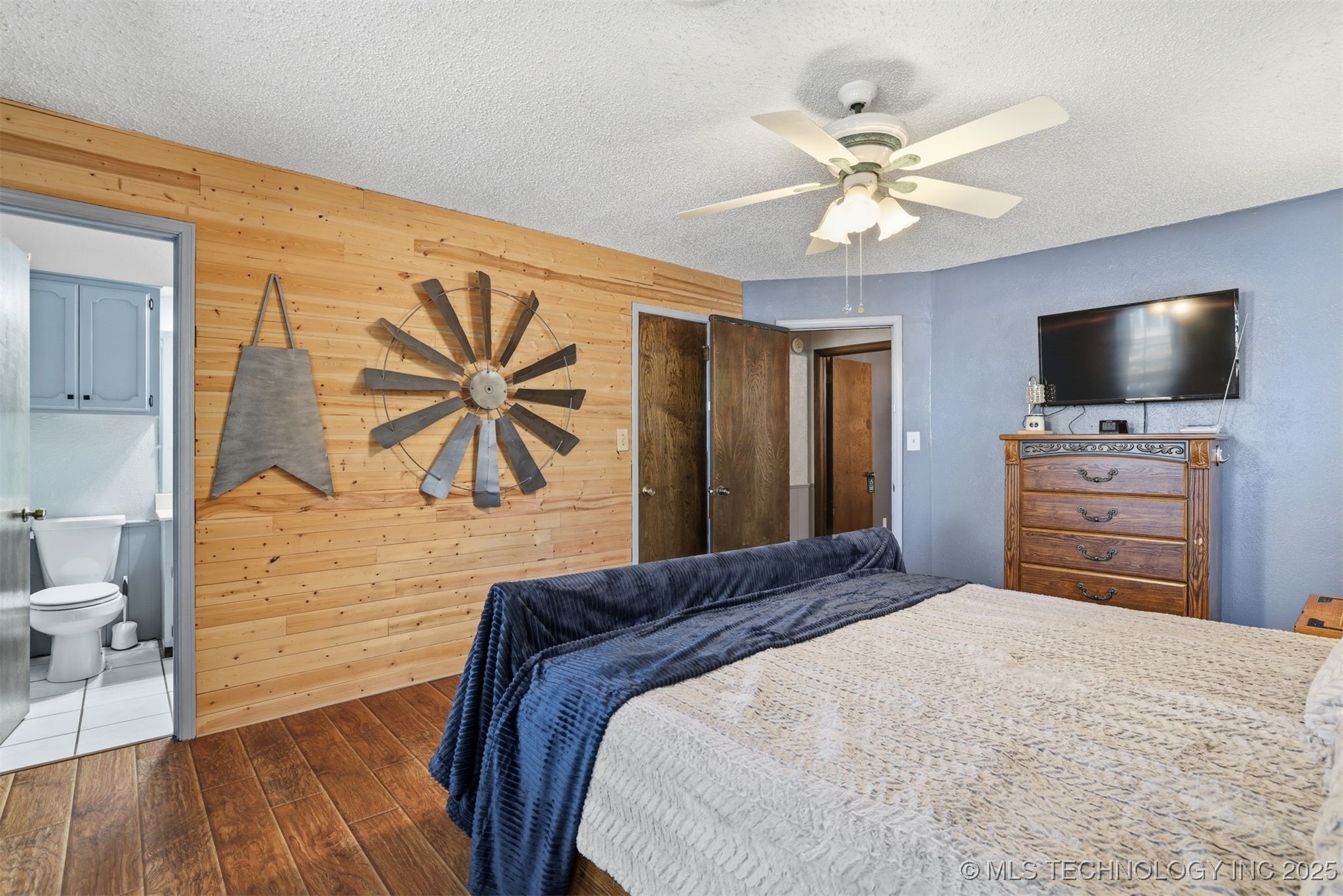 4042 3rd Ne Property Photo 12