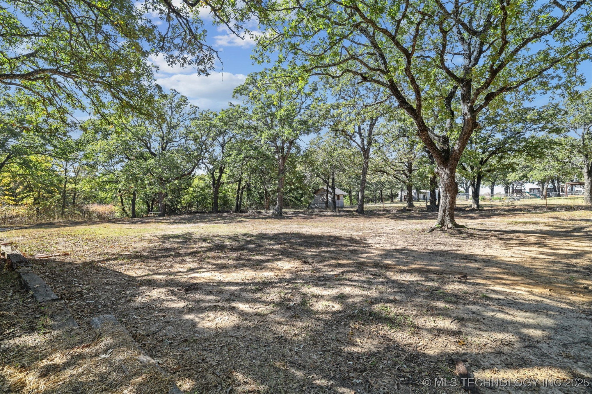 4042 3rd Ne Property Photo 28