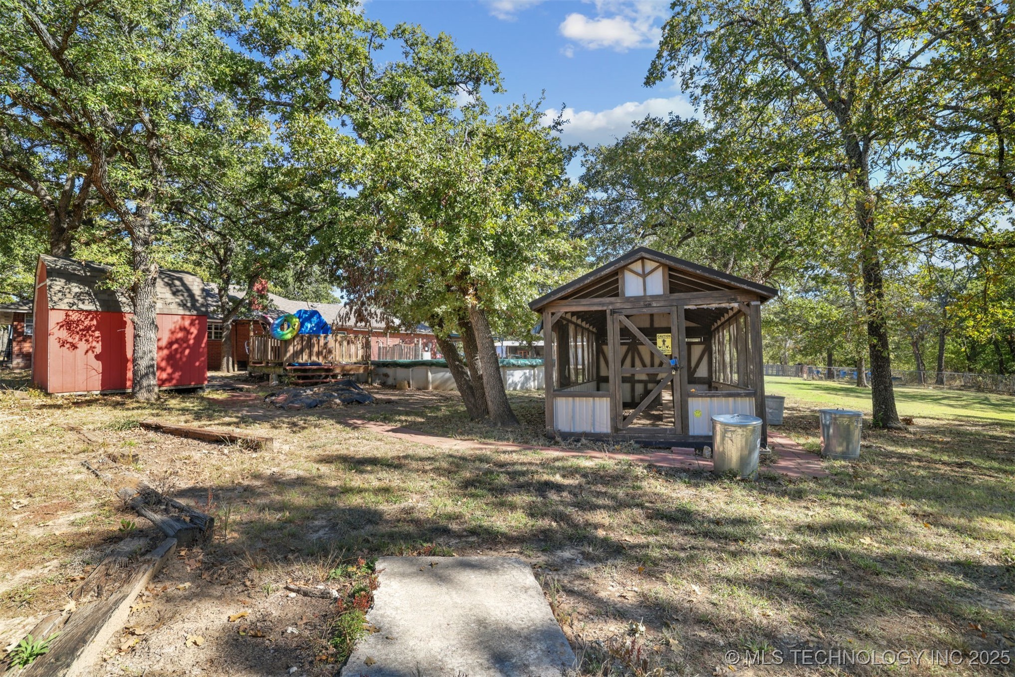 4042 3rd Ne Property Photo 29