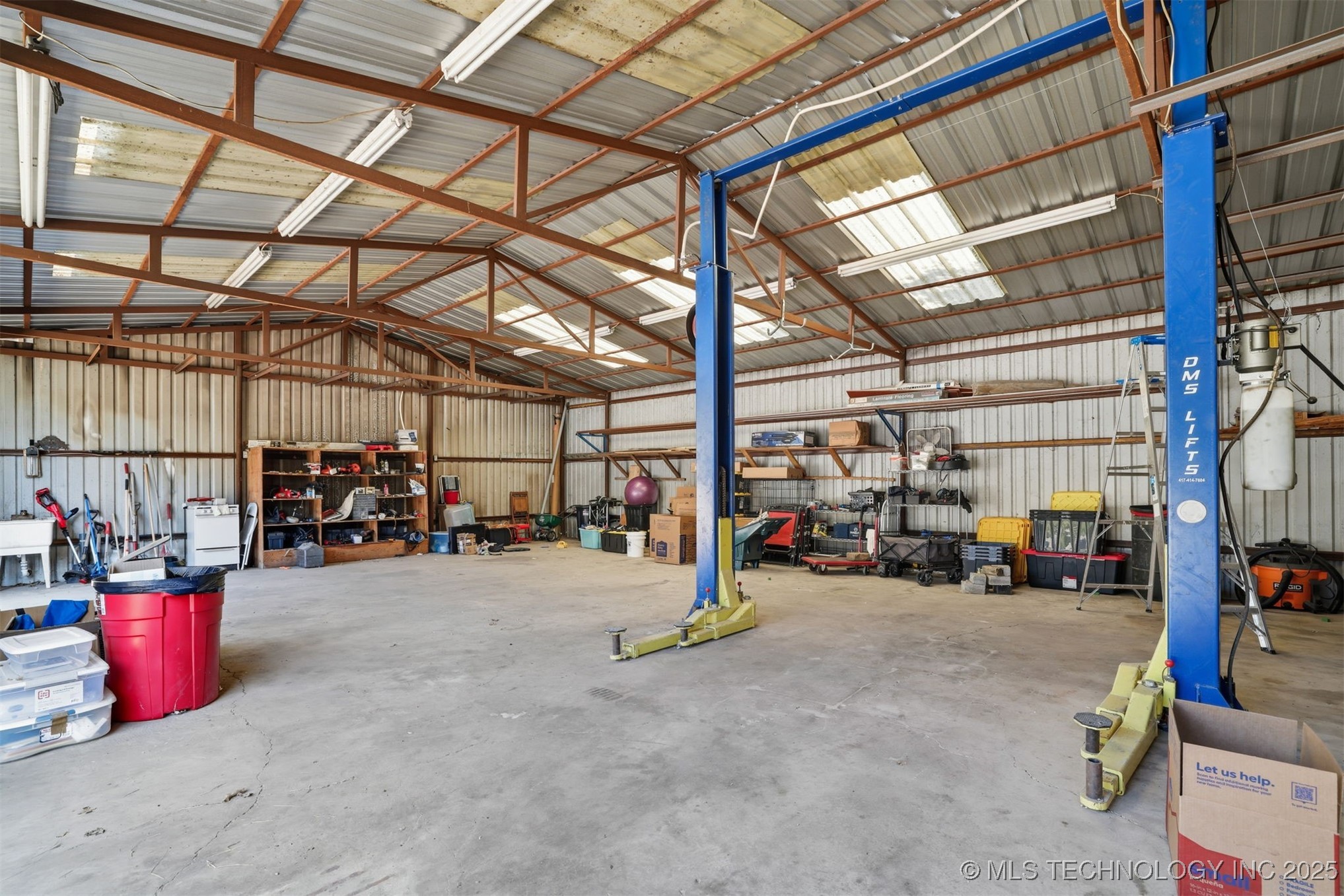 4042 3rd Ne Property Photo 35