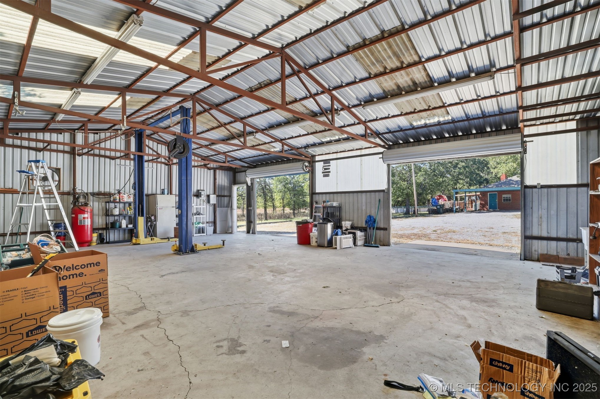 4042 3rd Ne Property Photo 36