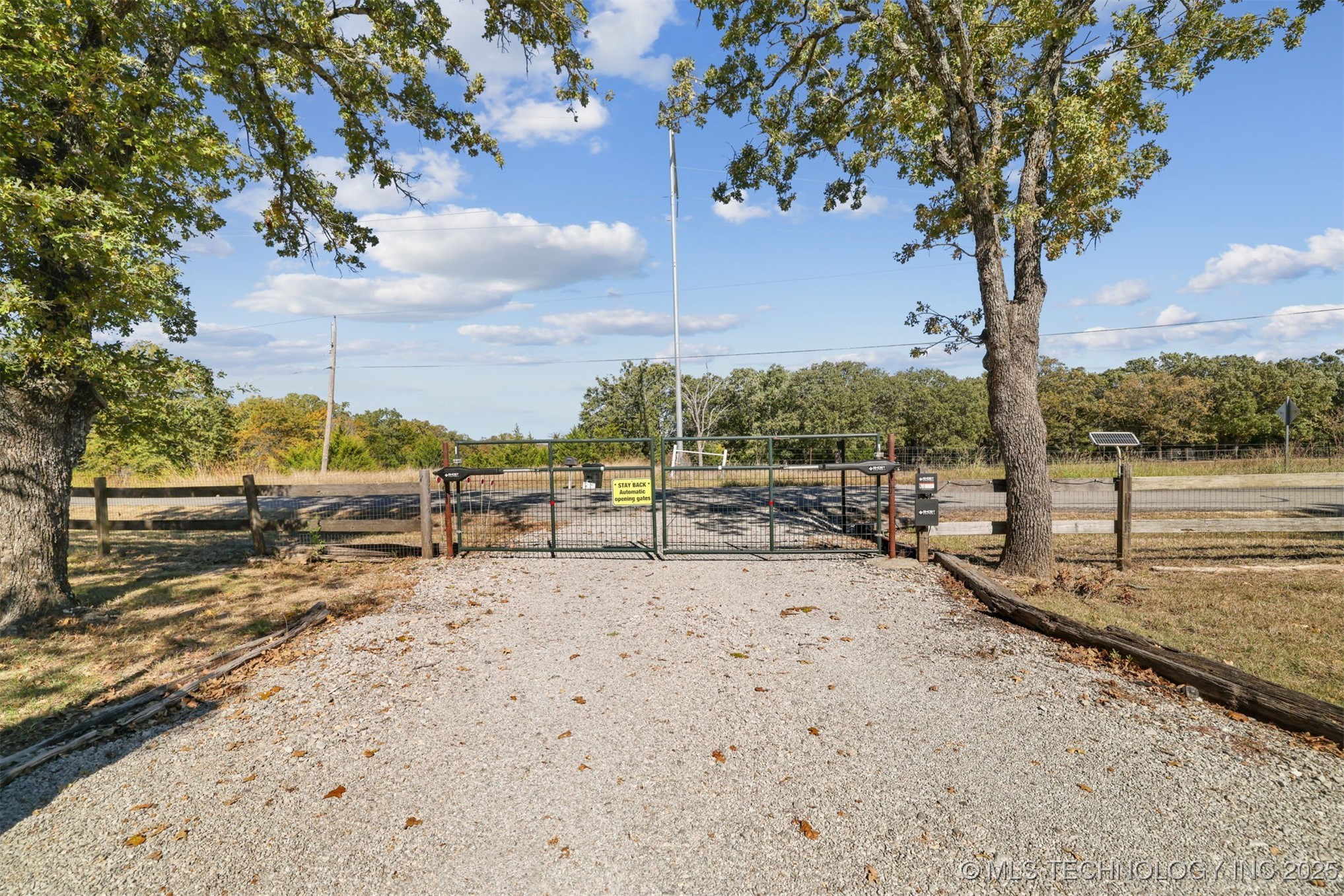 4042 3rd Ne Property Photo 37