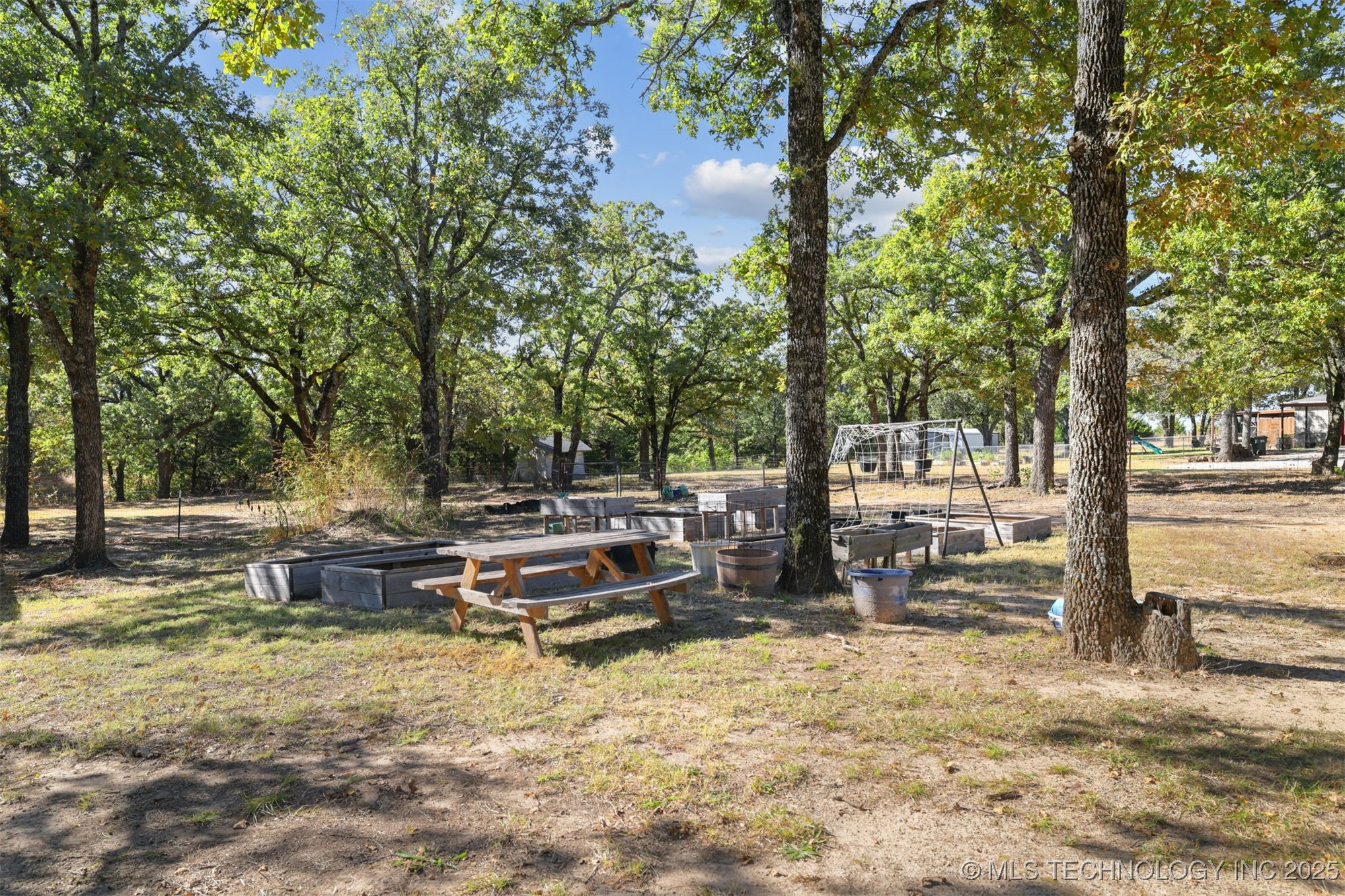 4042 3rd Ne Property Photo 46