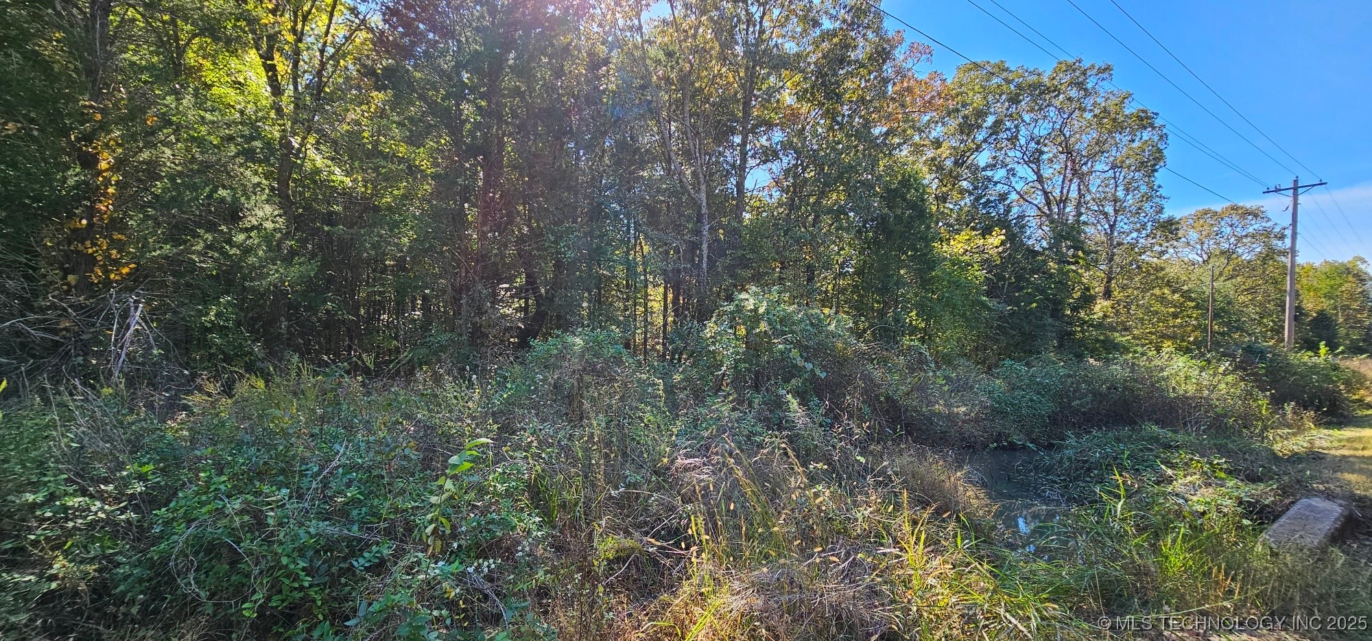 000000 E 1030 Road Property Photo 4