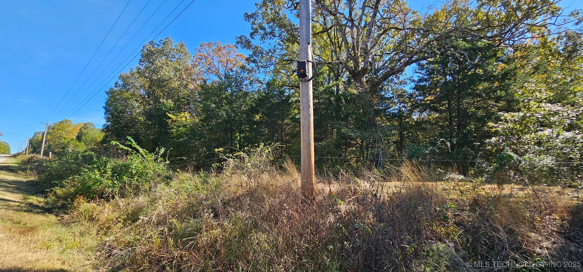 000000 E 1030 Road Property Photo 8