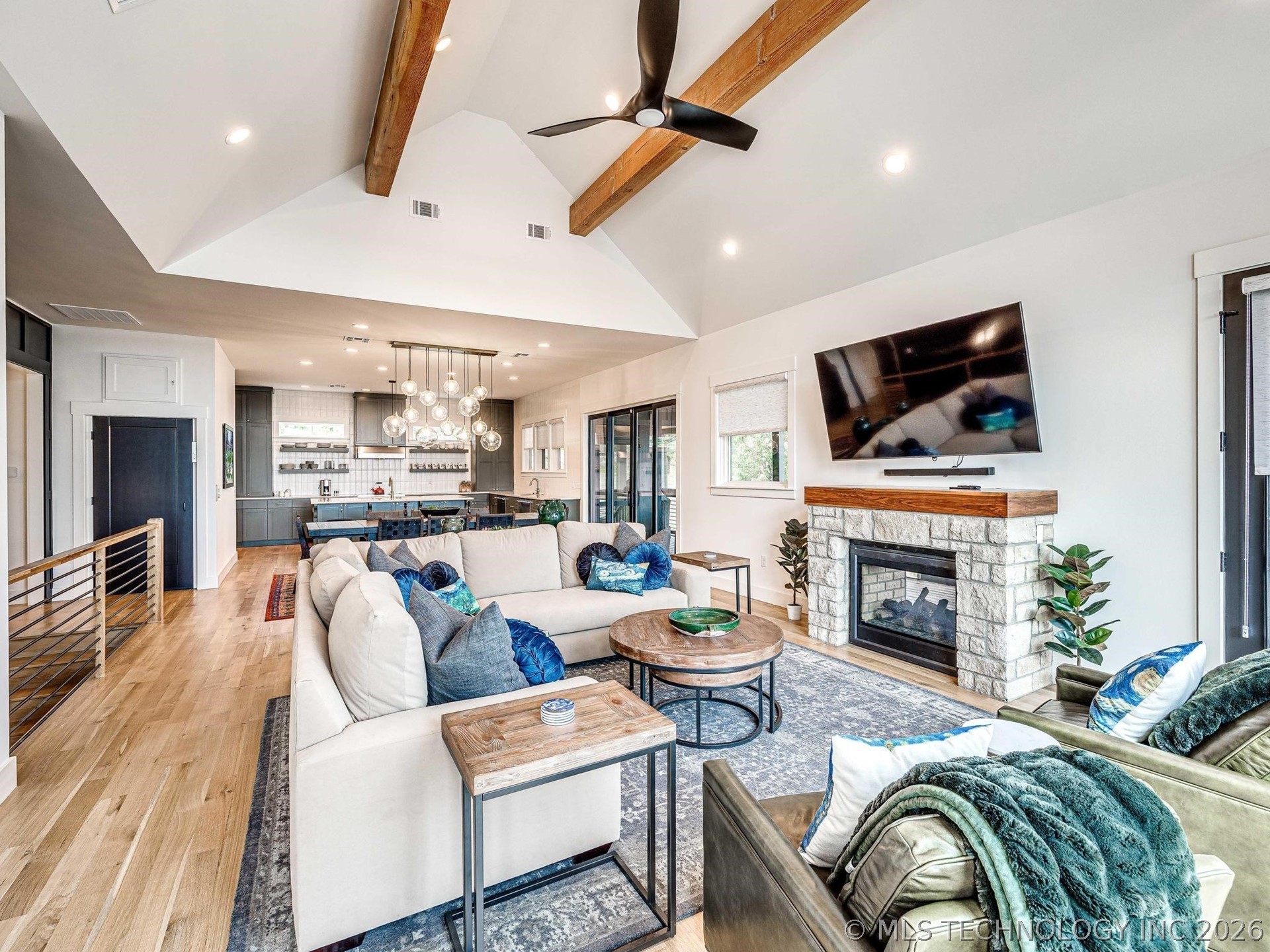 111 Lower Greenway Property Photo 6