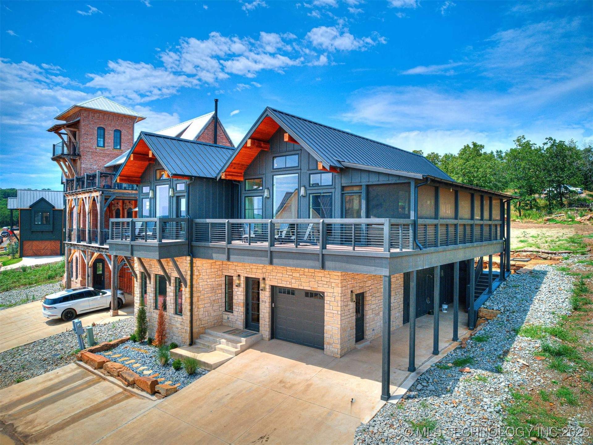 111 Lower Greenway Property Photo 53