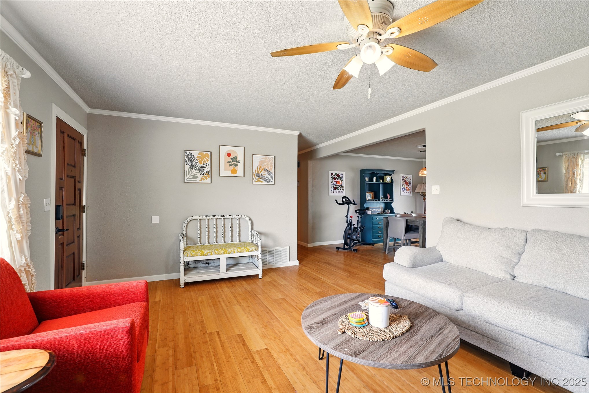 300 Michelle Property Photo 7