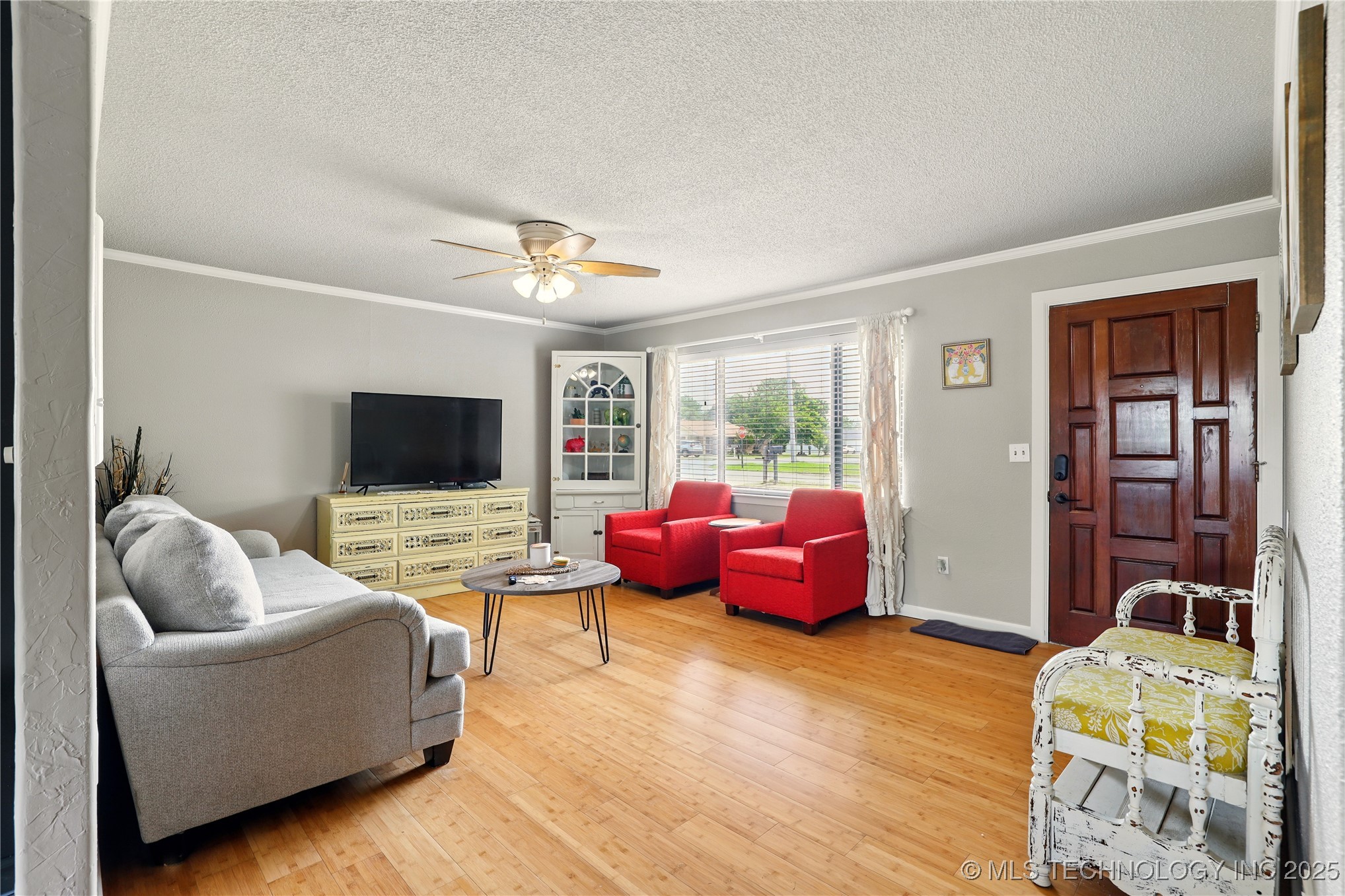 300 Michelle Property Photo 10