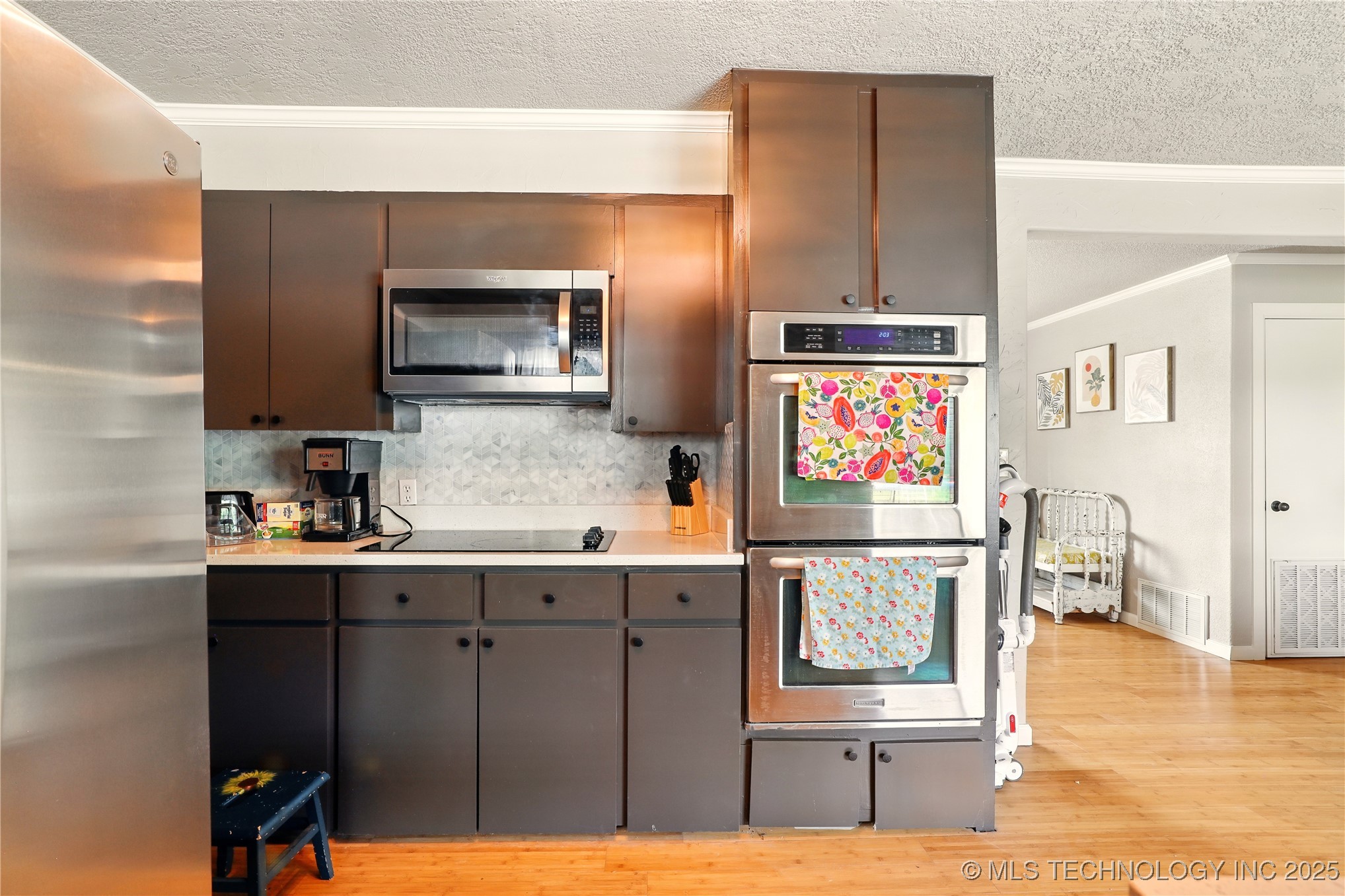 300 Michelle Property Photo 13