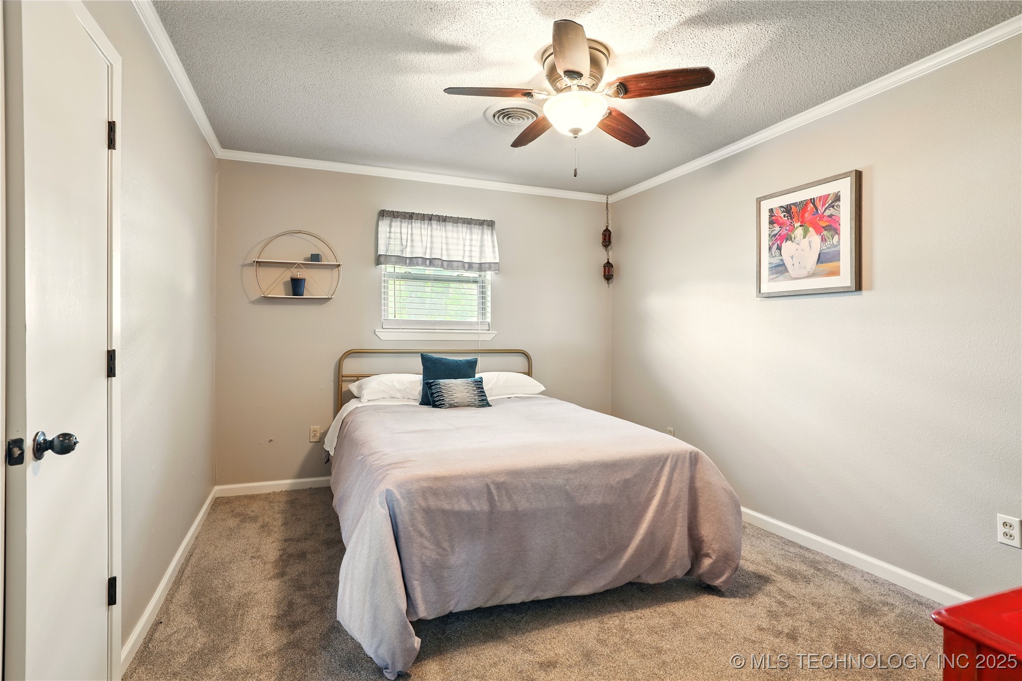 300 Michelle Property Photo 15