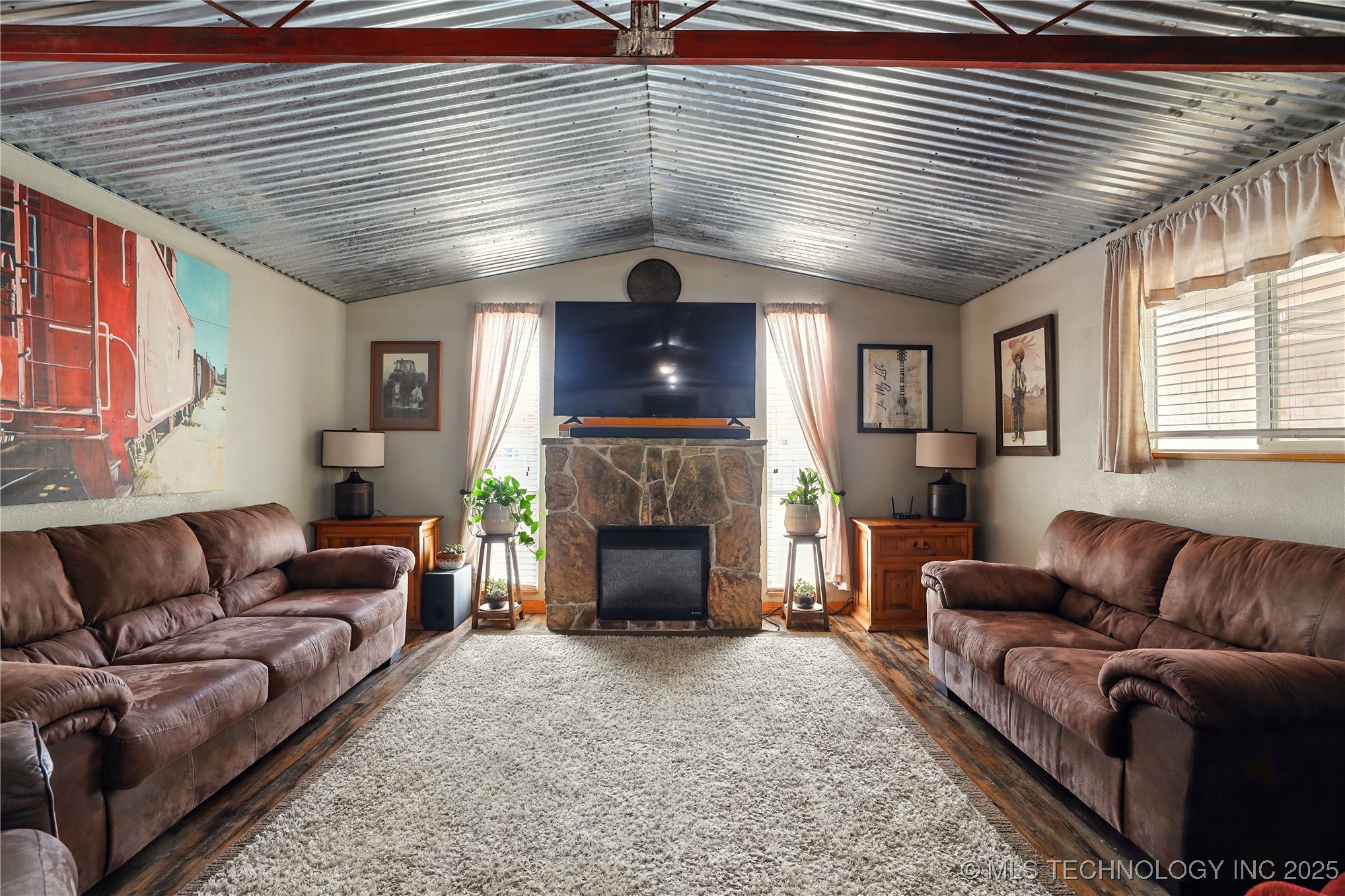 300 Michelle Property Photo 24