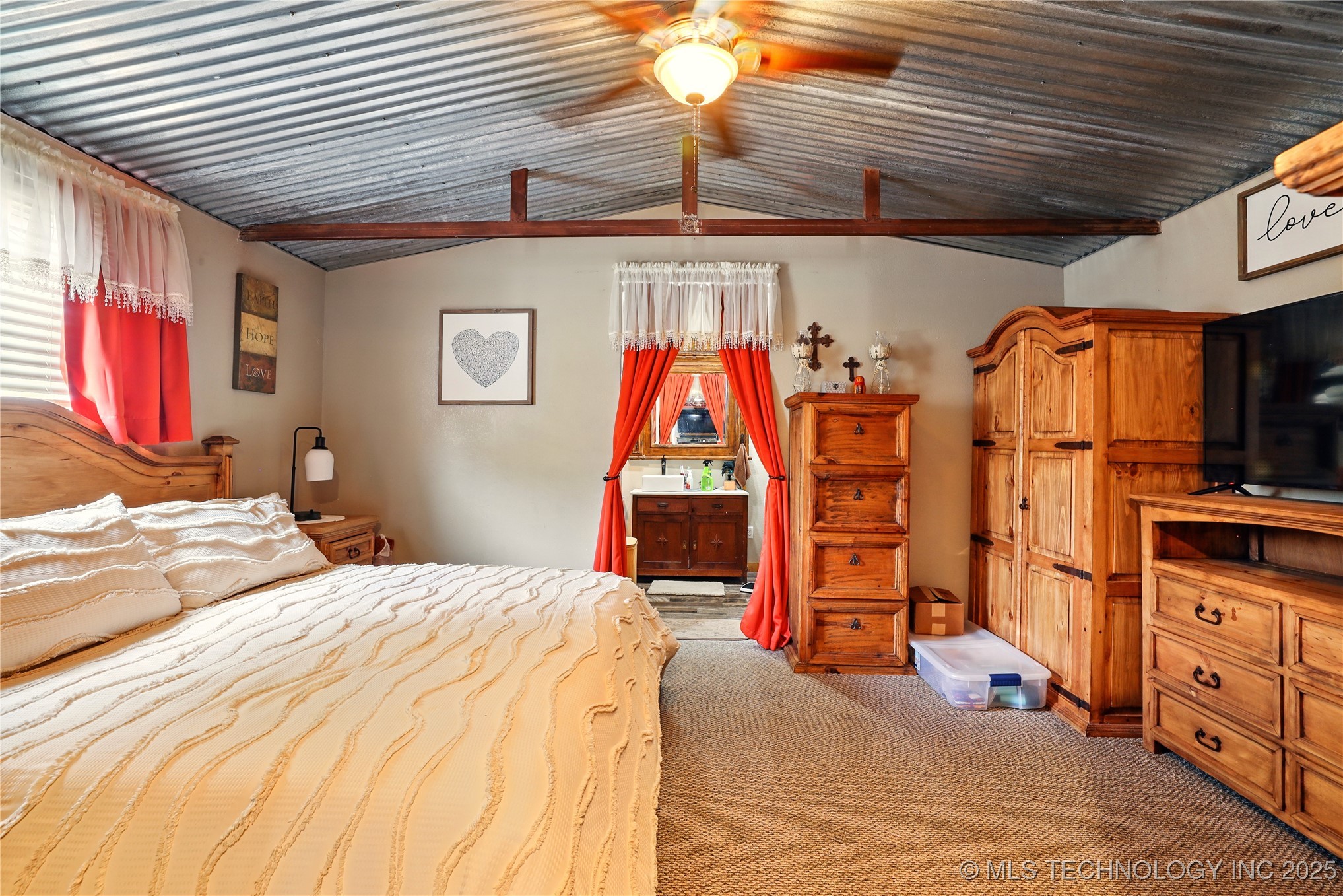 300 Michelle Property Photo 27