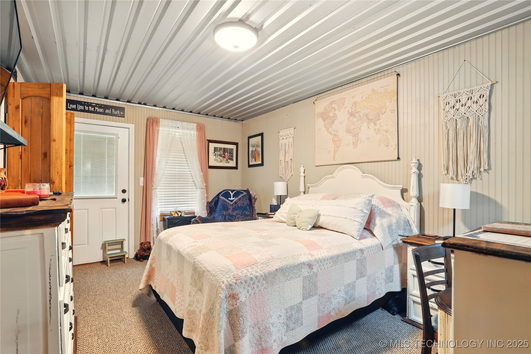 300 Michelle Property Photo 31