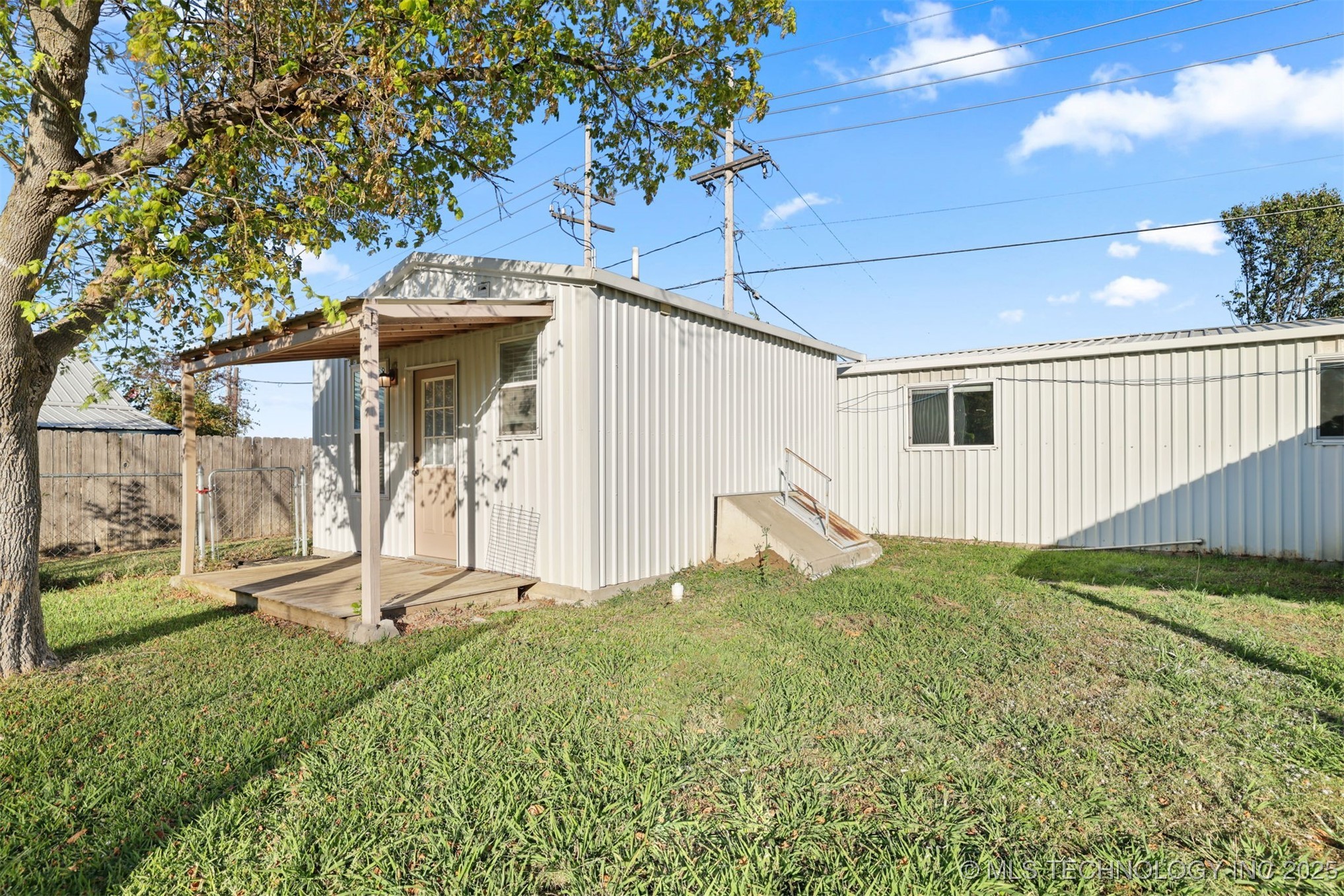 300 Michelle Property Photo 36