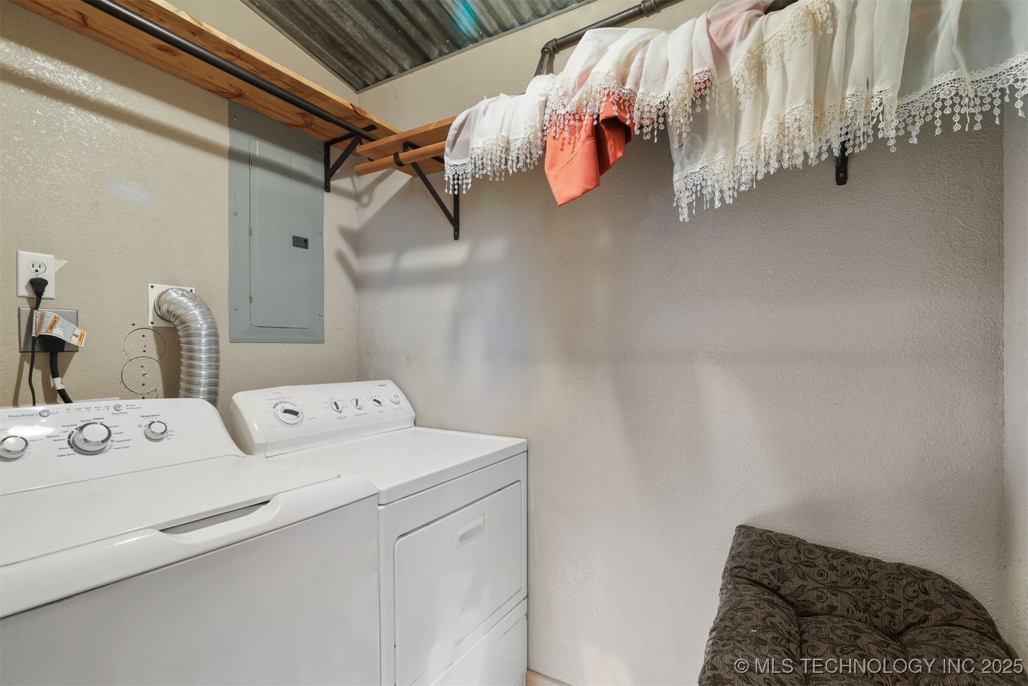 300 Michelle Property Photo 41