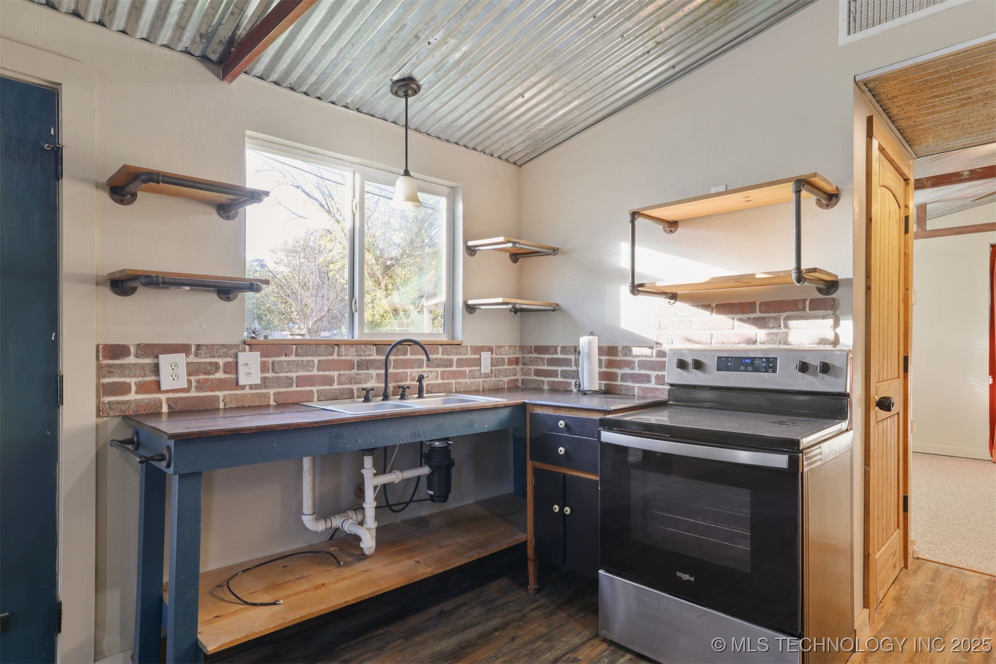 300 Michelle Property Photo 47