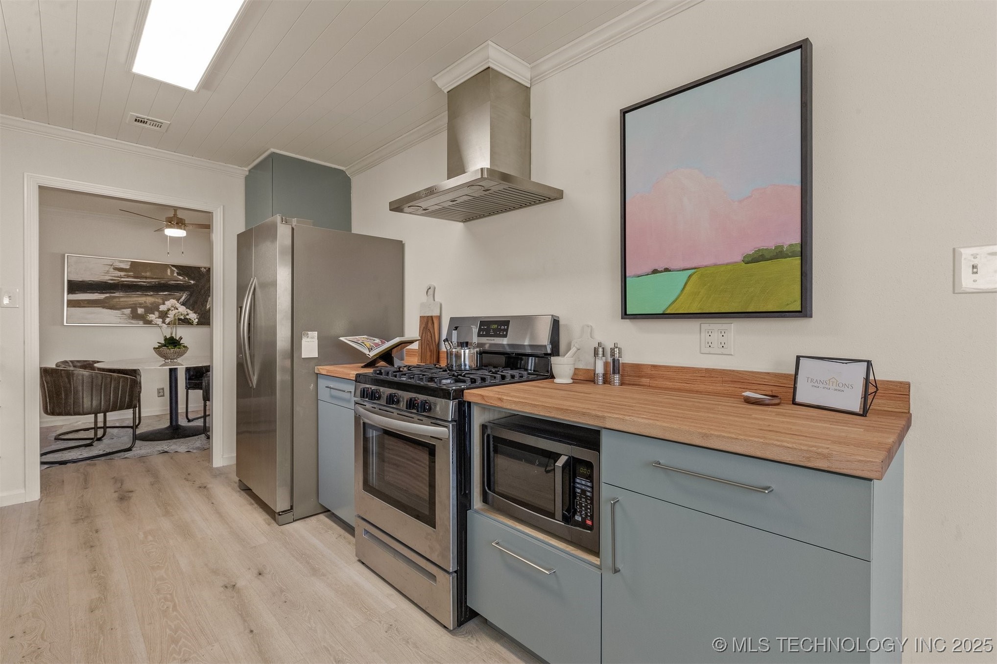 1403 E 52nd Street Property Photo 9