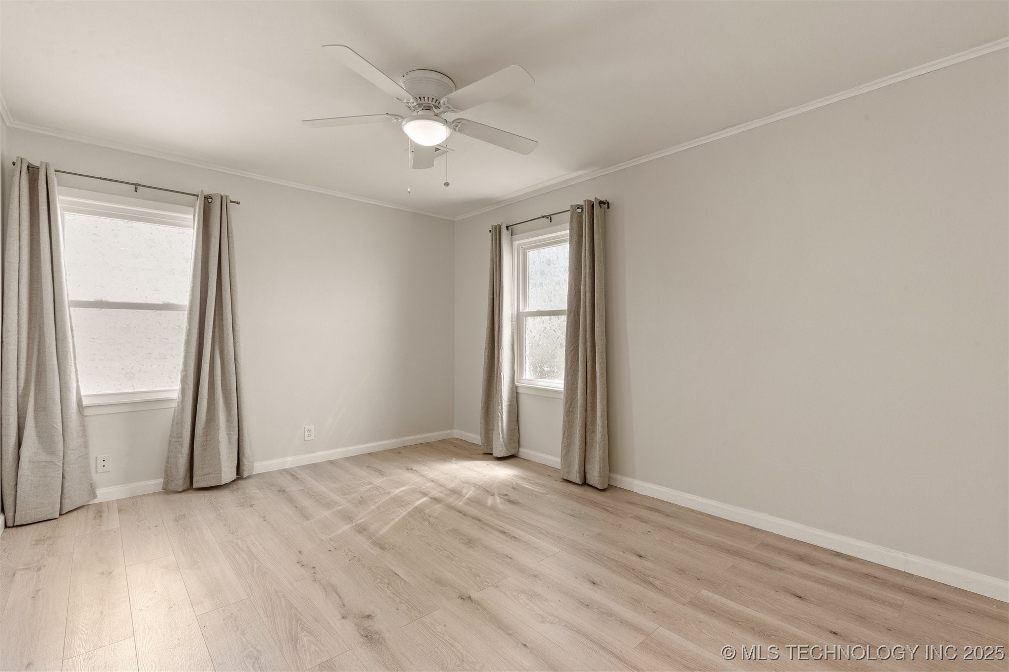 1403 E 52nd Street Property Photo 13