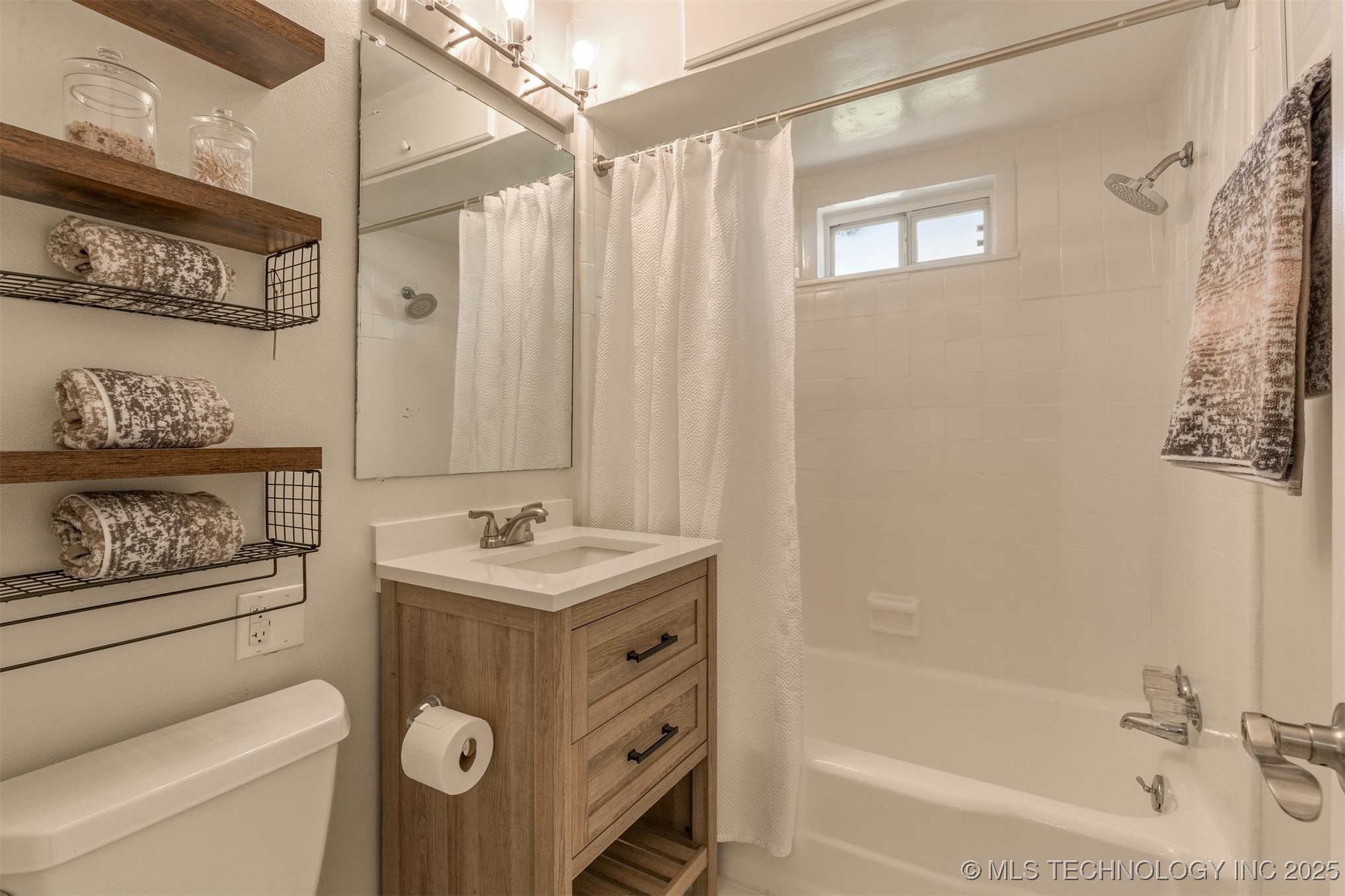 1403 E 52nd Street Property Photo 16