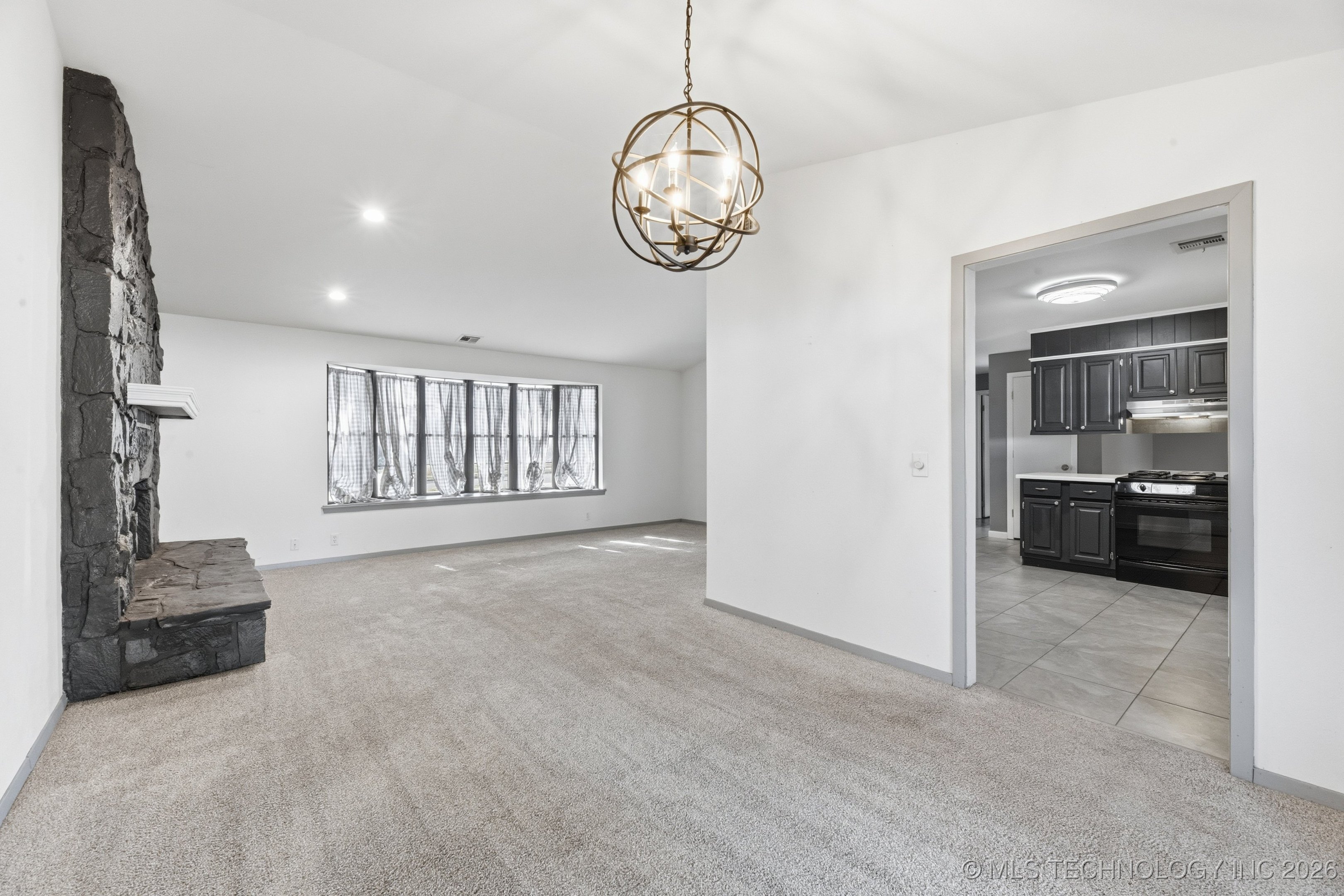 3918 Harvey Road Property Photo 6