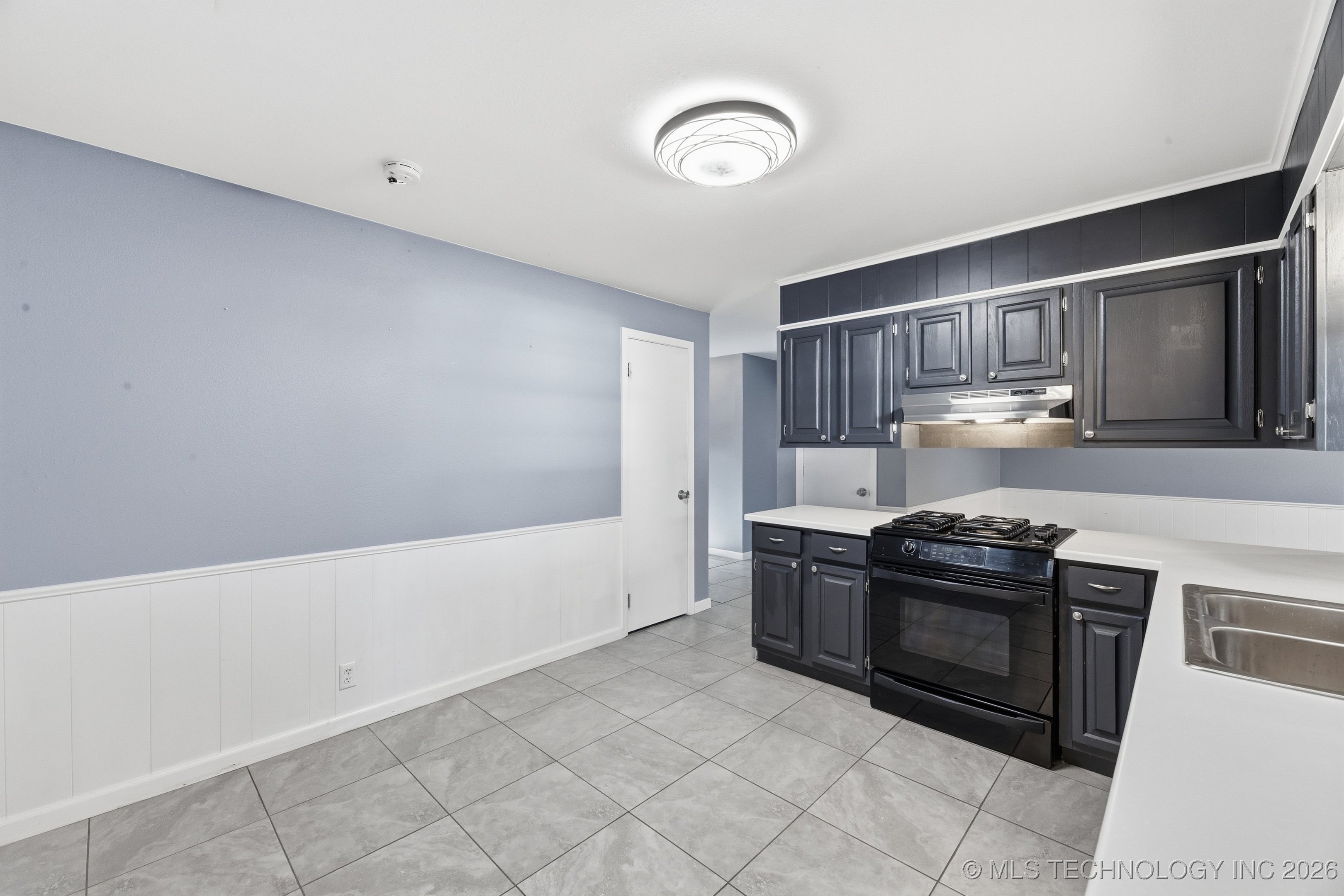 3918 Harvey Road Property Photo 9