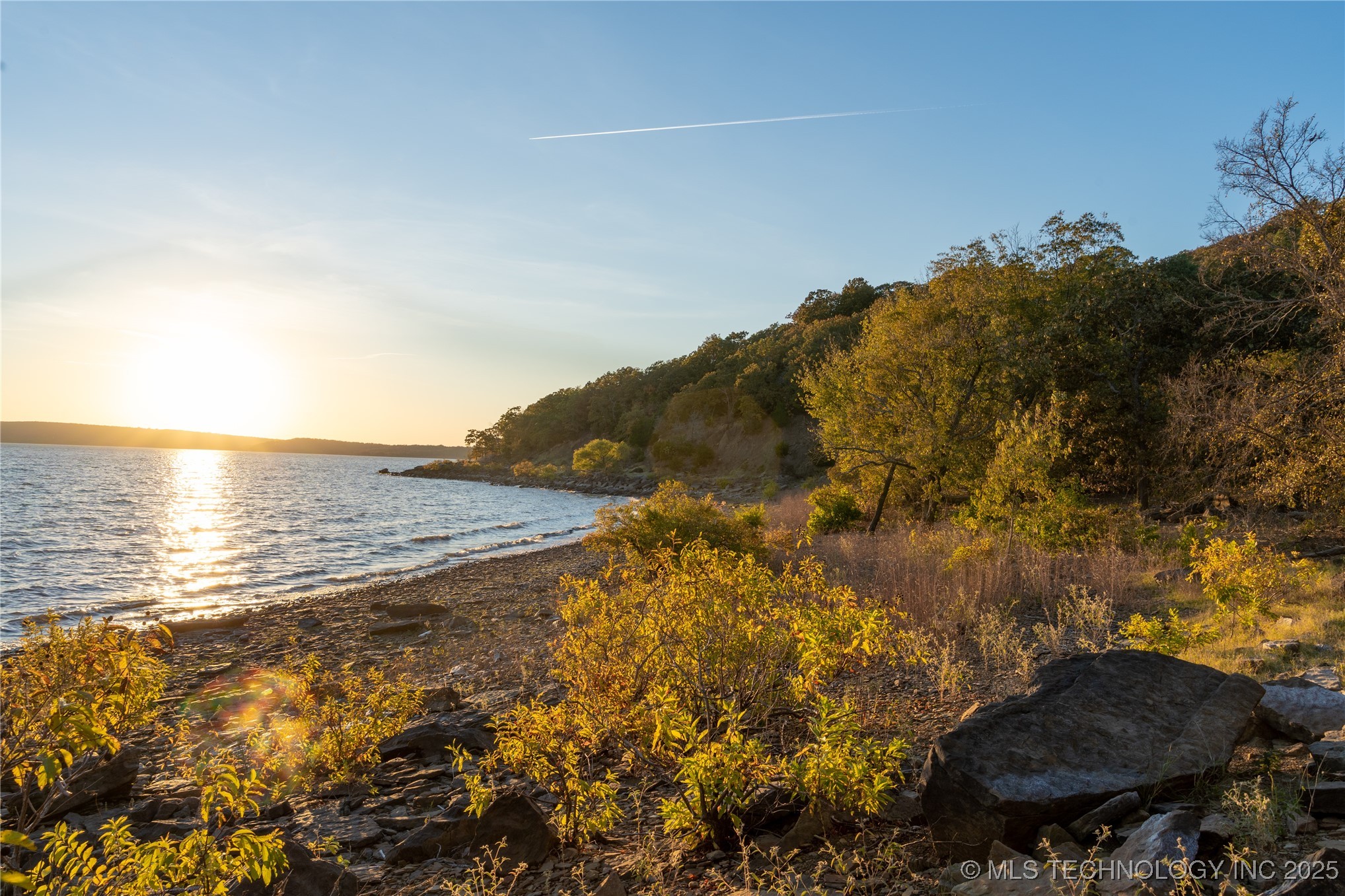 1400 Blocker Road Property Photo 2