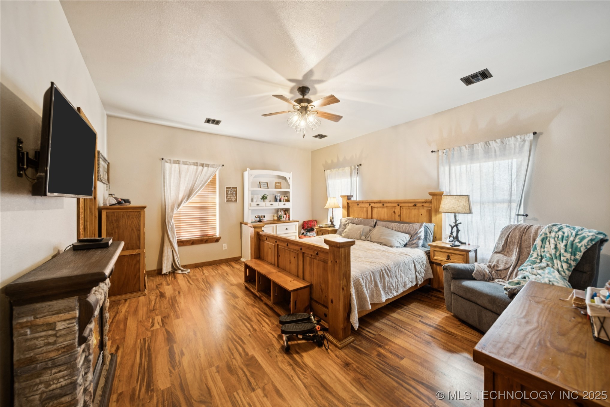 19300 E 590 Road Property Photo 28