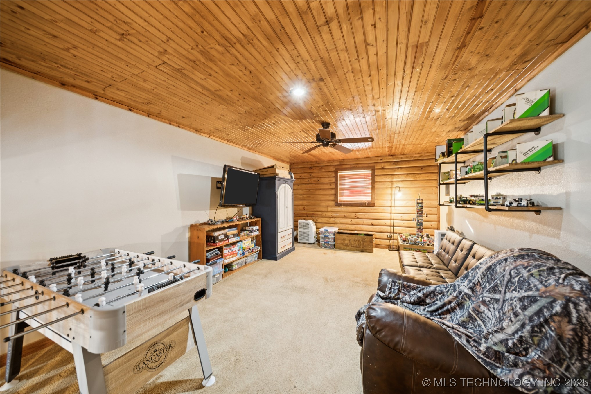 19300 E 590 Road Property Photo 32