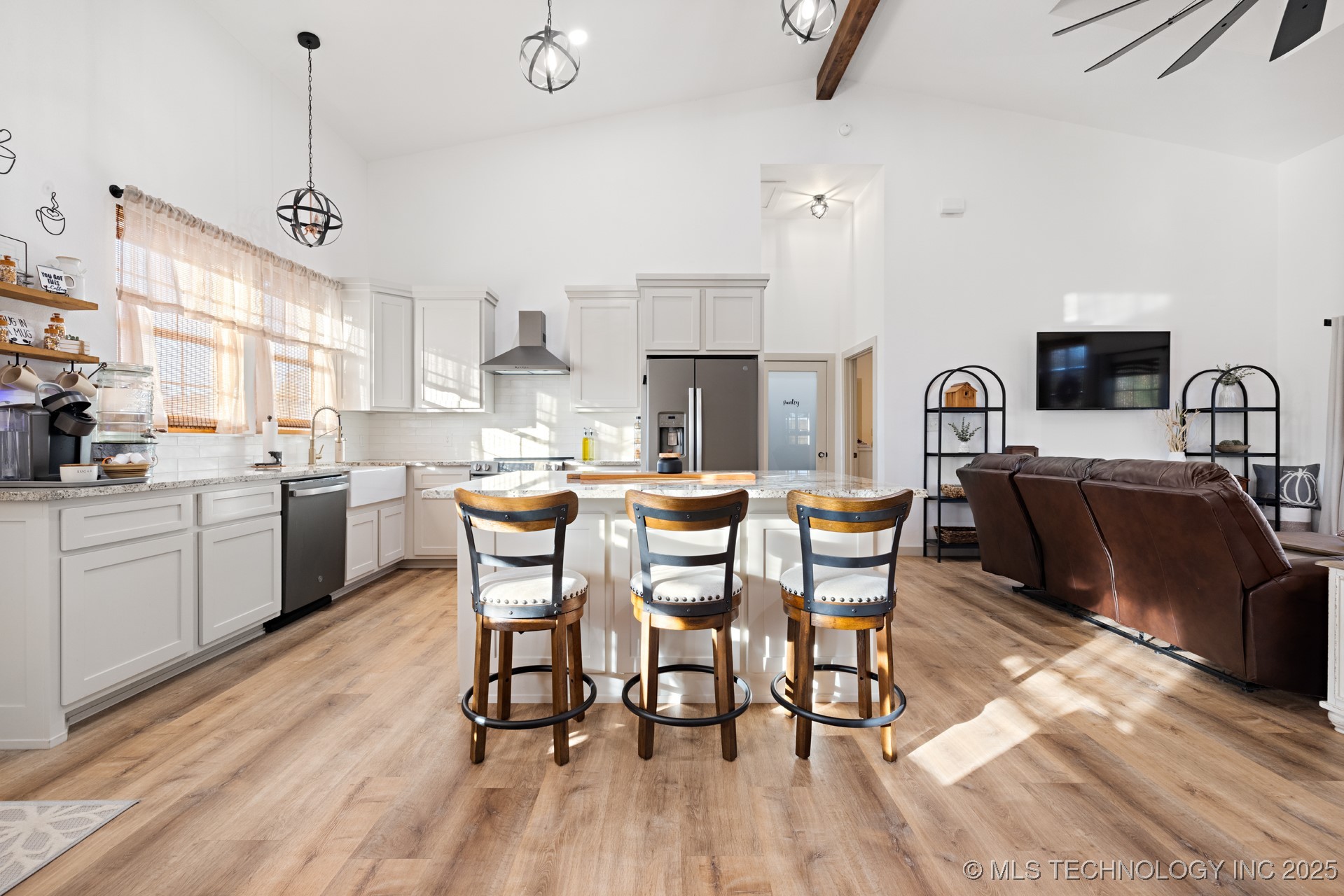 986 N 4430 Road Property Photo 11