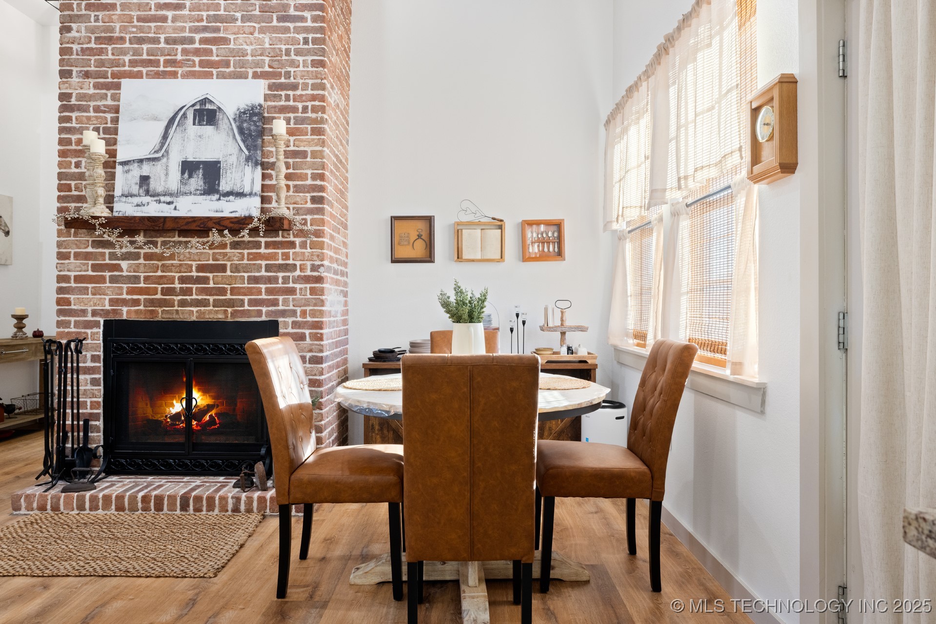 986 N 4430 Road Property Photo 17